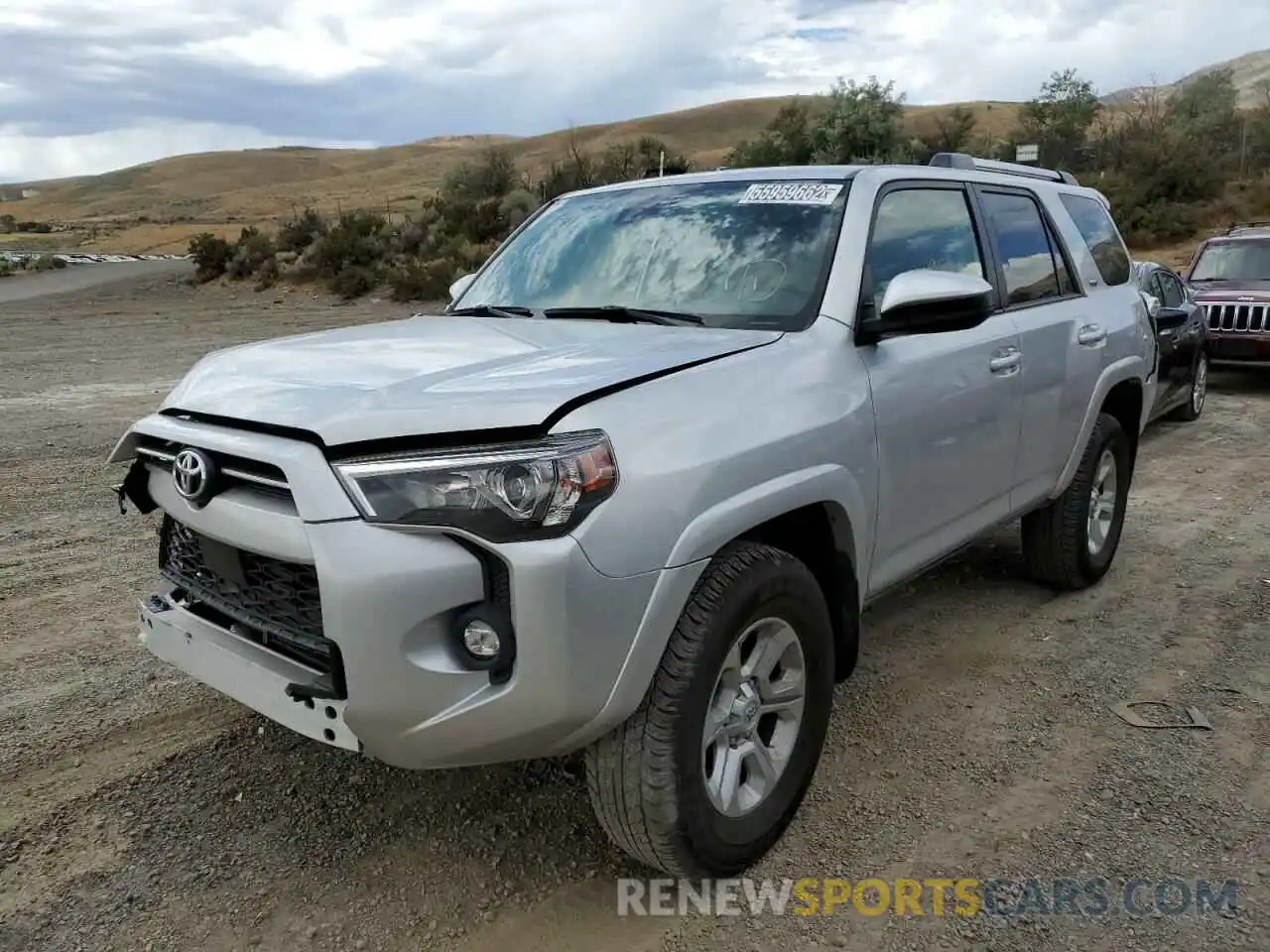 2 Photograph of a damaged car JTEMU5JR5M5867723 TOYOTA 4RUNNER 2021