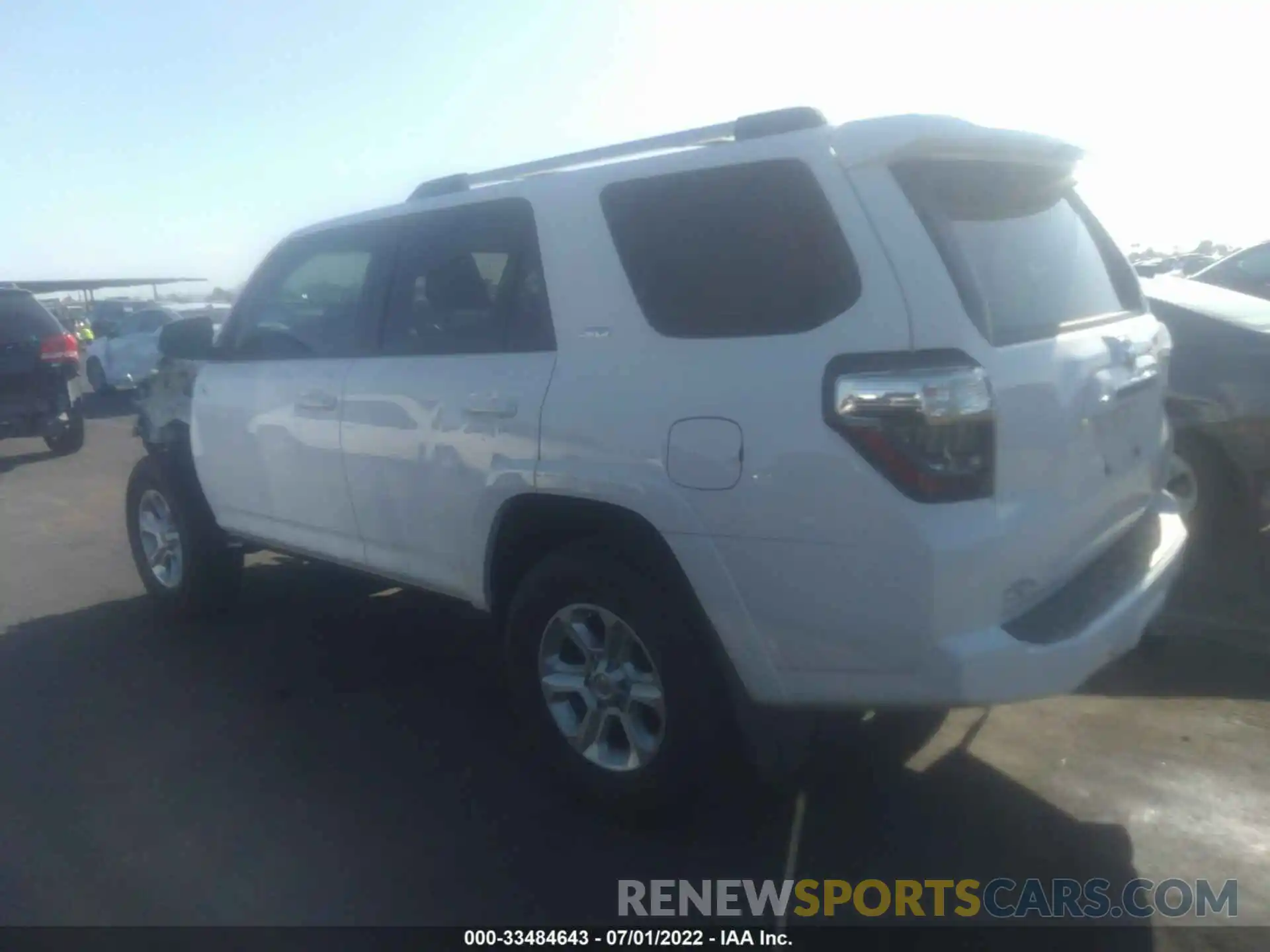 3 Photograph of a damaged car JTEMU5JR5M5897255 TOYOTA 4RUNNER 2021