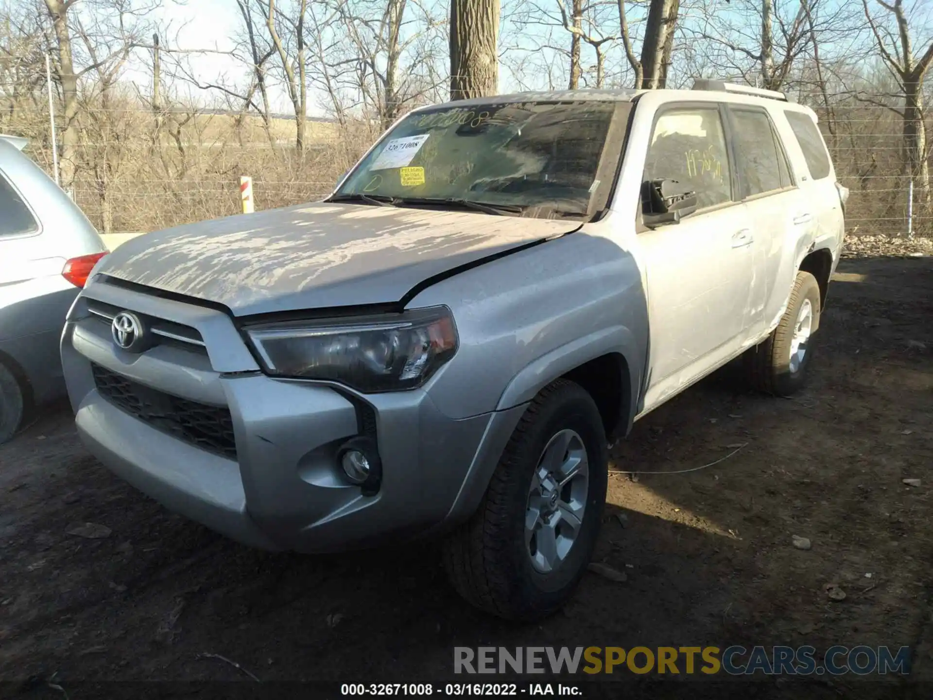 2 Фотография поврежденного автомобиля JTEMU5JR5M5937785 TOYOTA 4RUNNER 2021