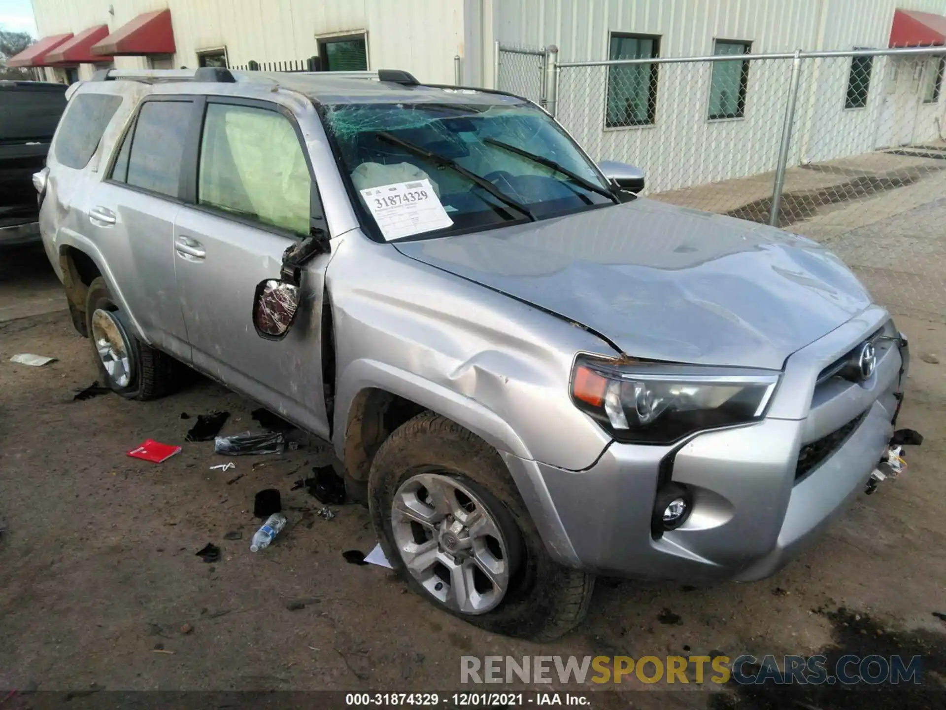 1 Photograph of a damaged car JTEMU5JR5M5943652 TOYOTA 4RUNNER 2021