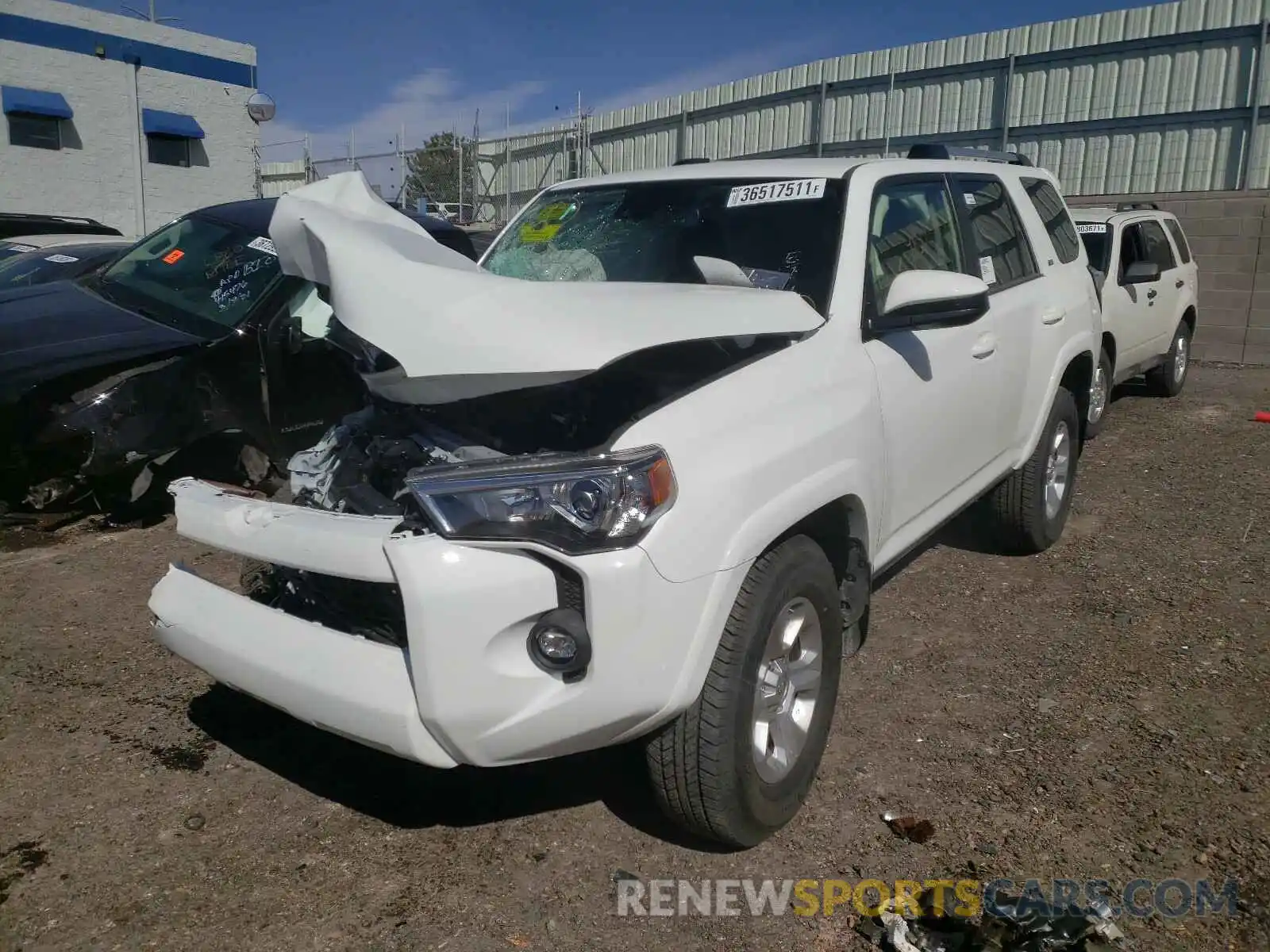 2 Photograph of a damaged car JTEMU5JR6M5840336 TOYOTA 4RUNNER 2021