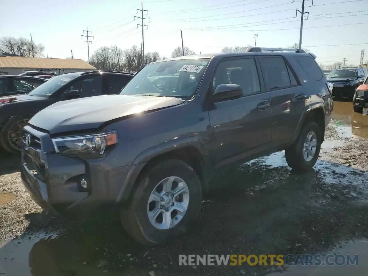 1 Photograph of a damaged car JTEMU5JR6M5968687 TOYOTA 4RUNNER 2021