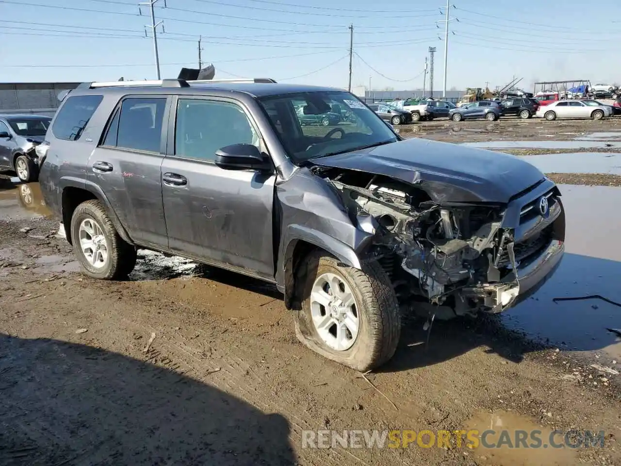 4 Photograph of a damaged car JTEMU5JR6M5968687 TOYOTA 4RUNNER 2021