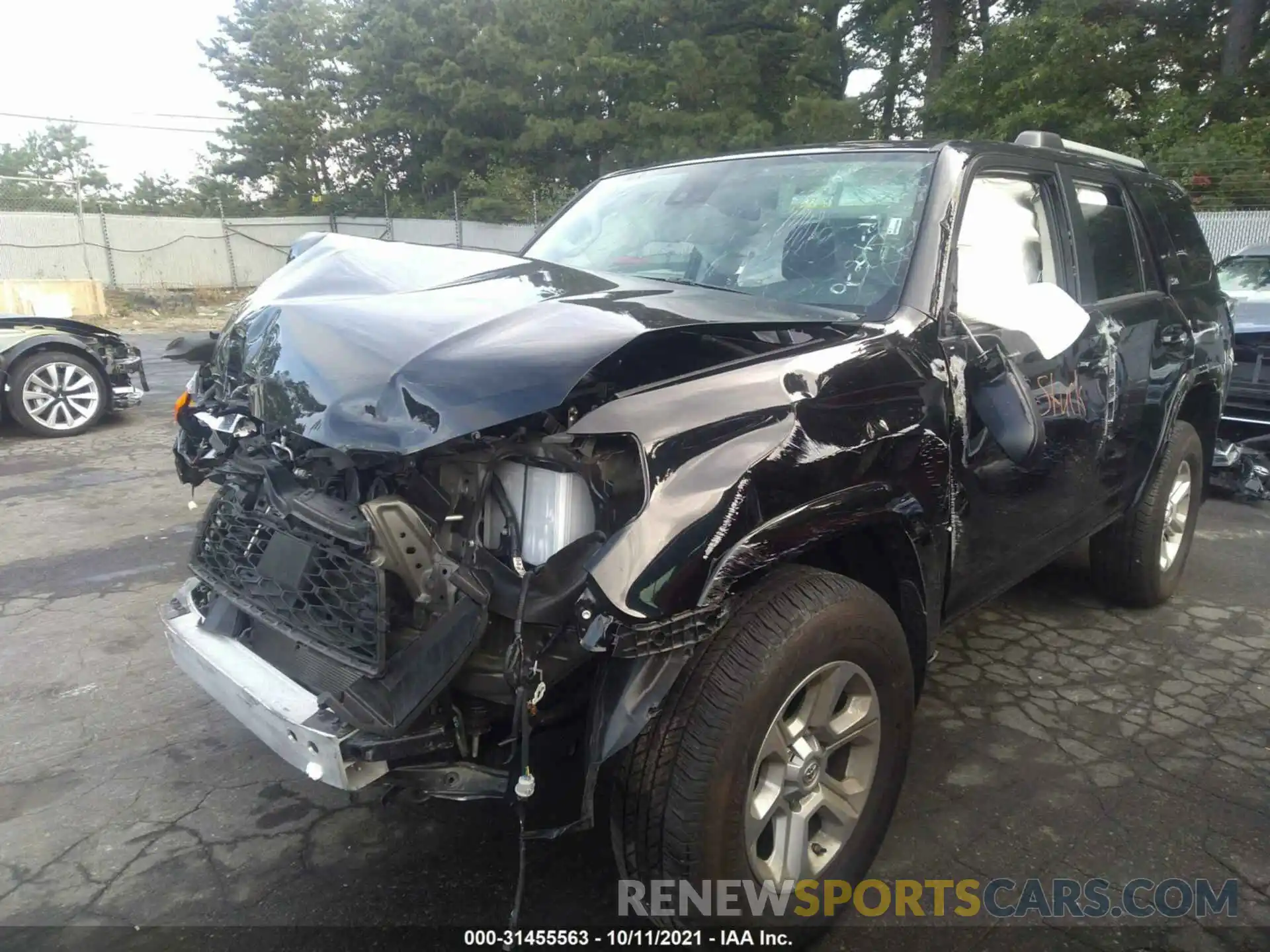 6 Photograph of a damaged car JTEMU5JR7M5850776 TOYOTA 4RUNNER 2021