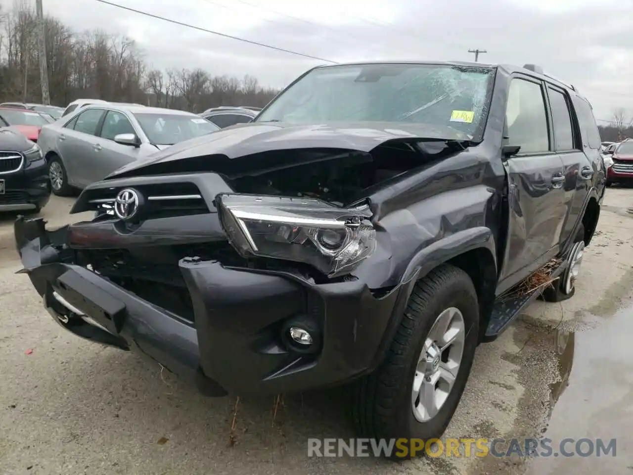 2 Photograph of a damaged car JTEMU5JR7M5908739 TOYOTA 4RUNNER 2021