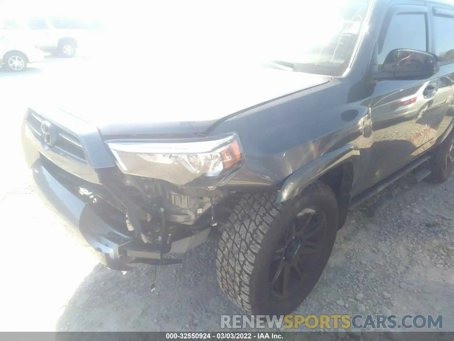 6 Photograph of a damaged car JTEMU5JR7M5912113 TOYOTA 4RUNNER 2021