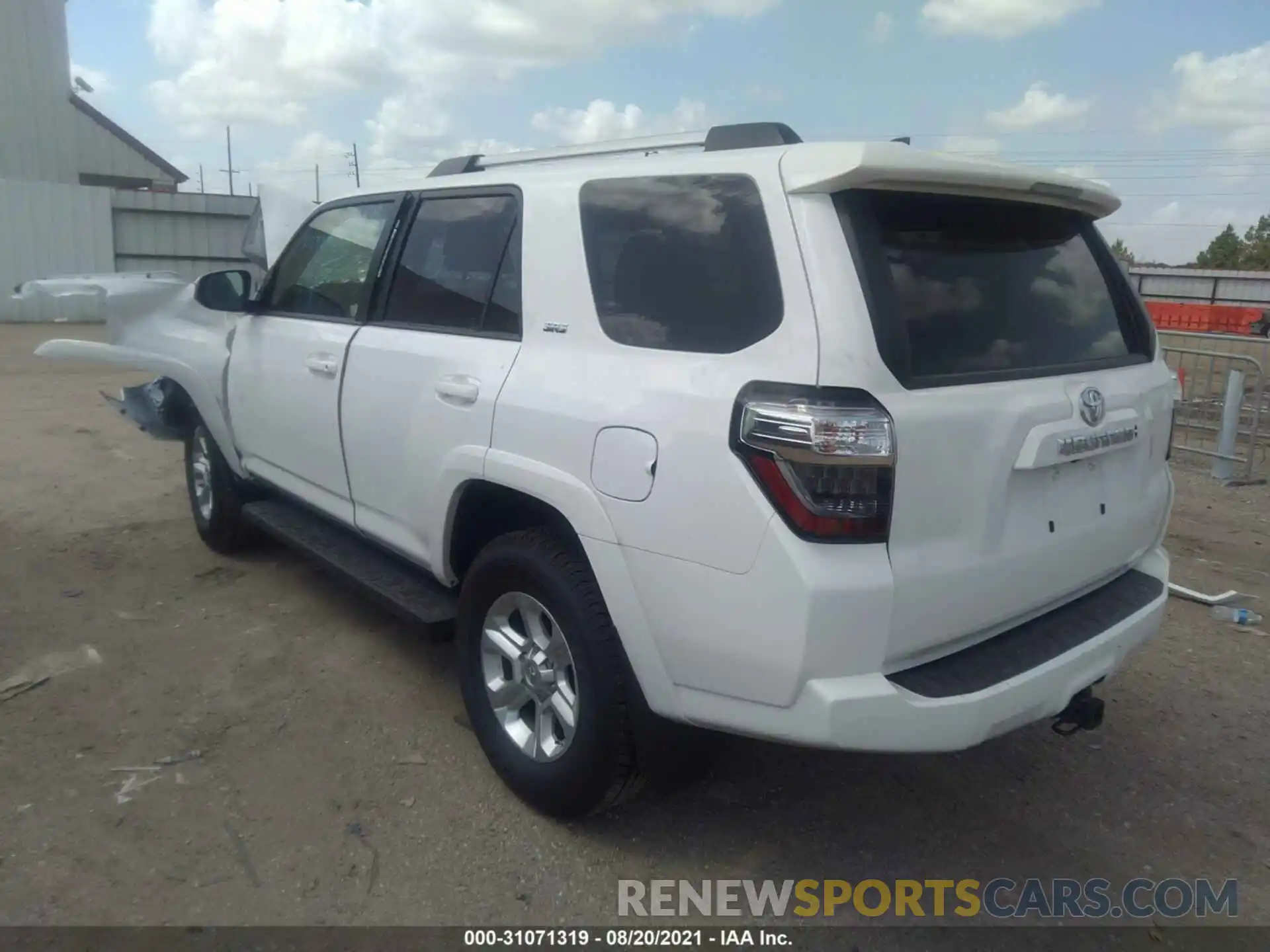 3 Photograph of a damaged car JTEMU5JR7M5929476 TOYOTA 4RUNNER 2021