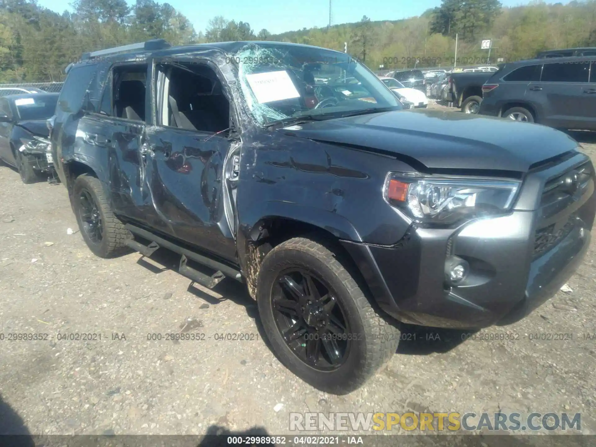 1 Photograph of a damaged car JTEMU5JR8M5839334 TOYOTA 4RUNNER 2021