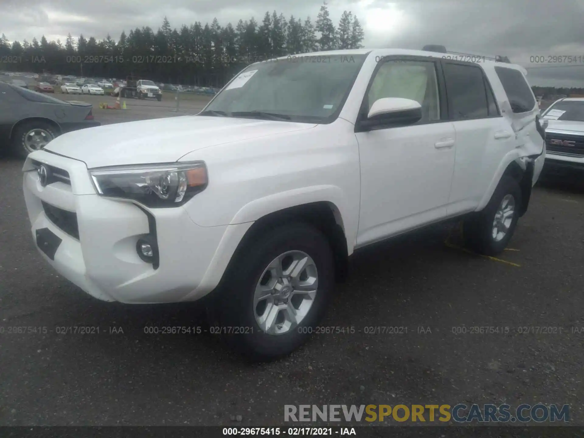 2 Photograph of a damaged car JTEMU5JR8M5883155 TOYOTA 4RUNNER 2021