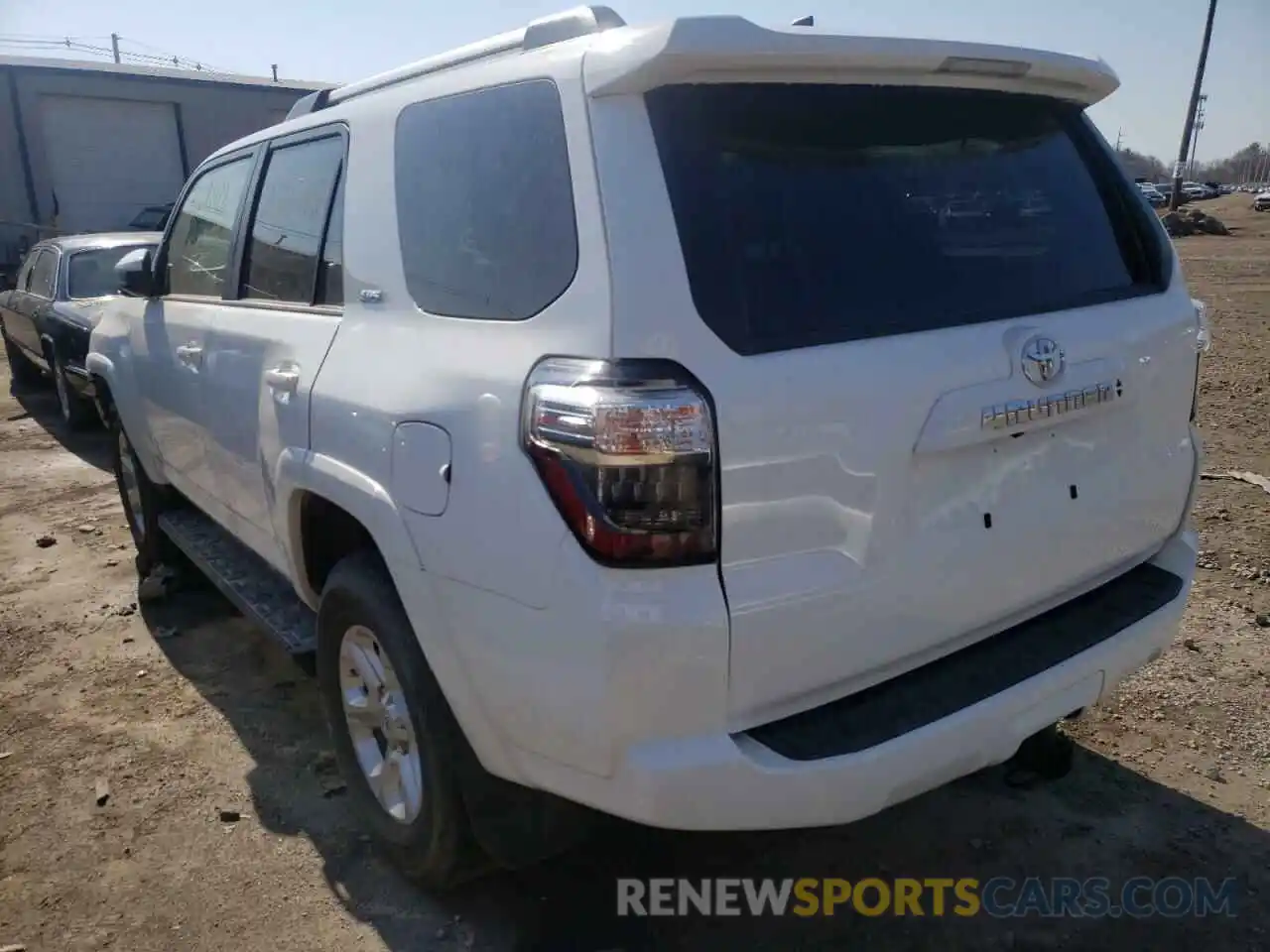 3 Photograph of a damaged car JTEMU5JR8M5923797 TOYOTA 4RUNNER 2021