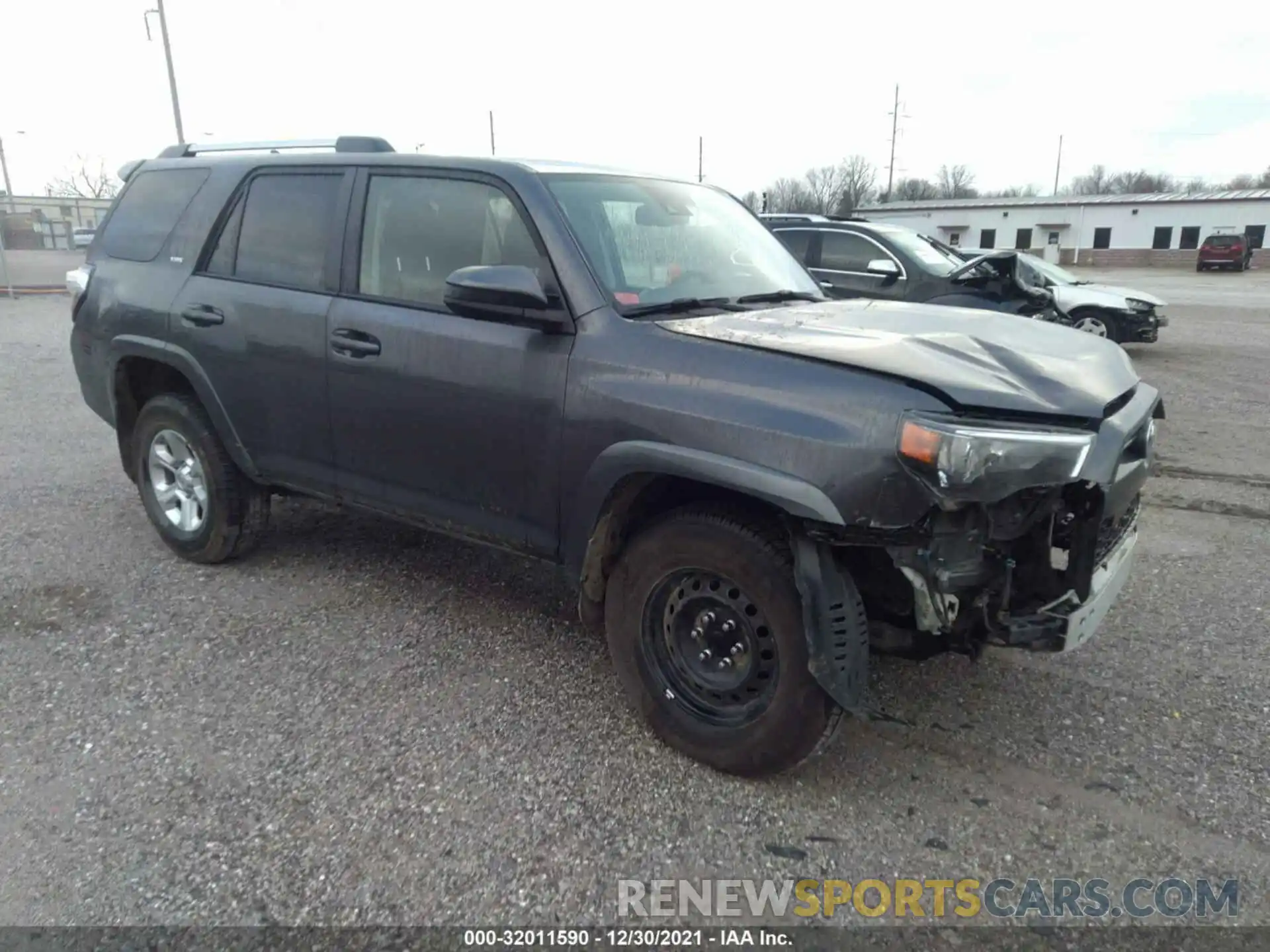 1 Photograph of a damaged car JTEMU5JR8M5928661 TOYOTA 4RUNNER 2021