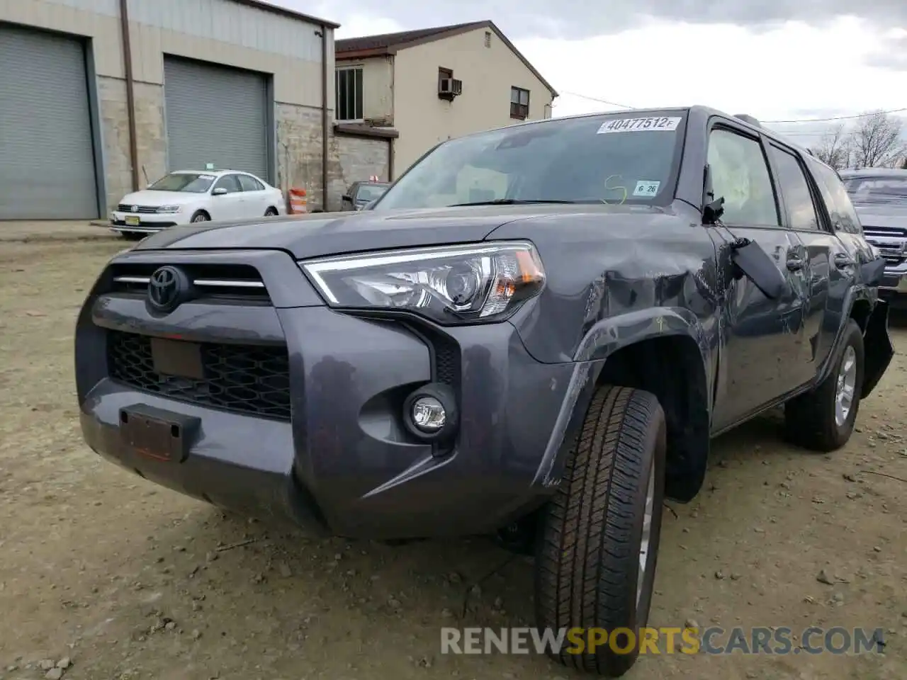 2 Photograph of a damaged car JTEMU5JR8M5935304 TOYOTA 4RUNNER 2021