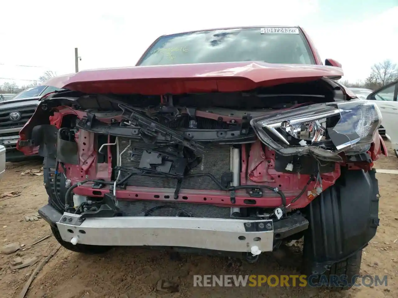 9 Photograph of a damaged car JTEMU5JR8M5940874 TOYOTA 4RUNNER 2021