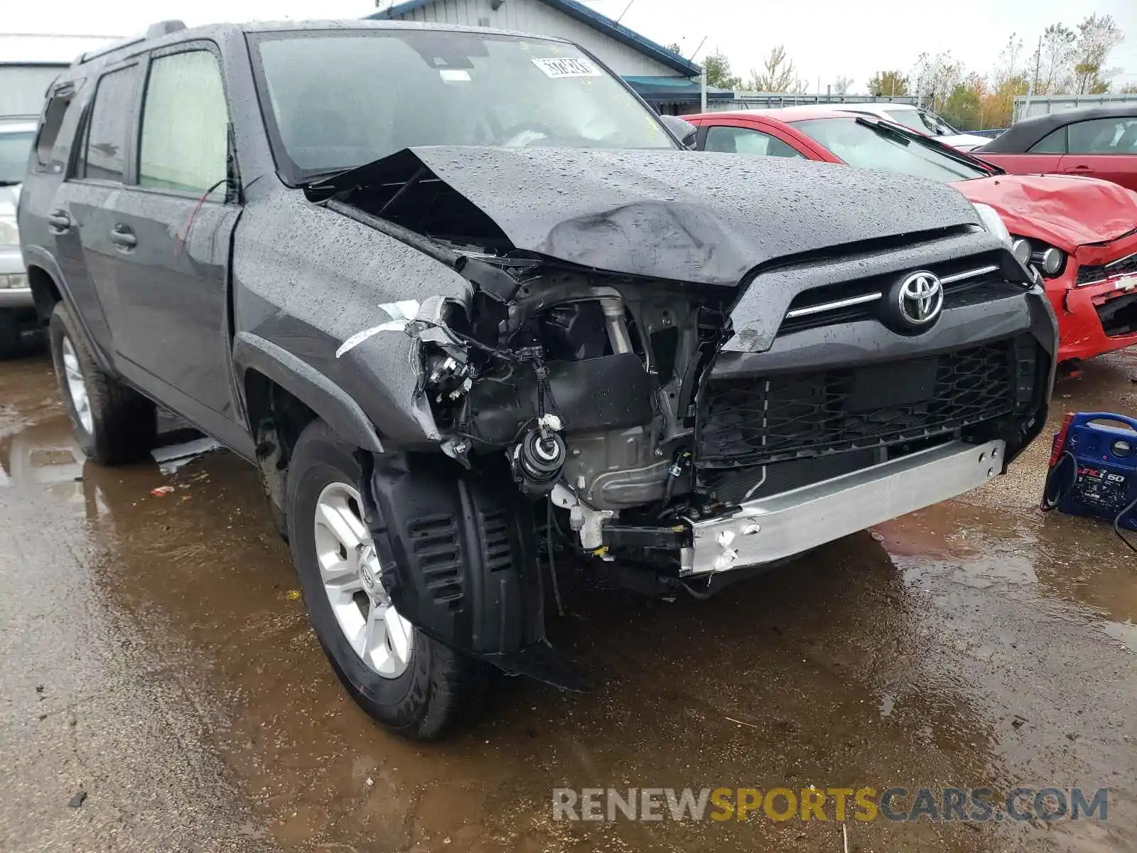 1 Photograph of a damaged car JTEMU5JR8M5948649 TOYOTA 4RUNNER 2021