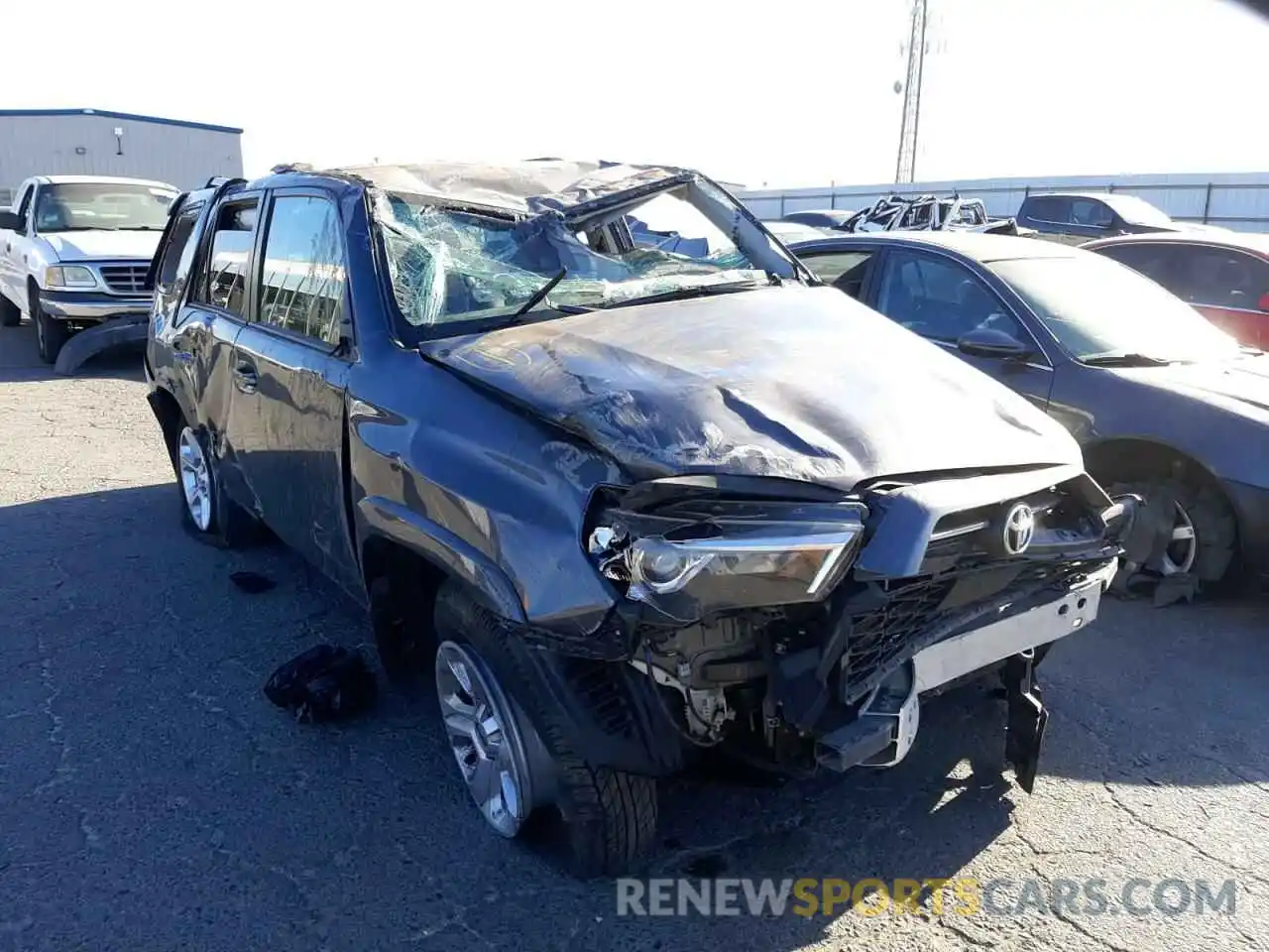 1 Photograph of a damaged car JTEMU5JR9M5902974 TOYOTA 4RUNNER 2021