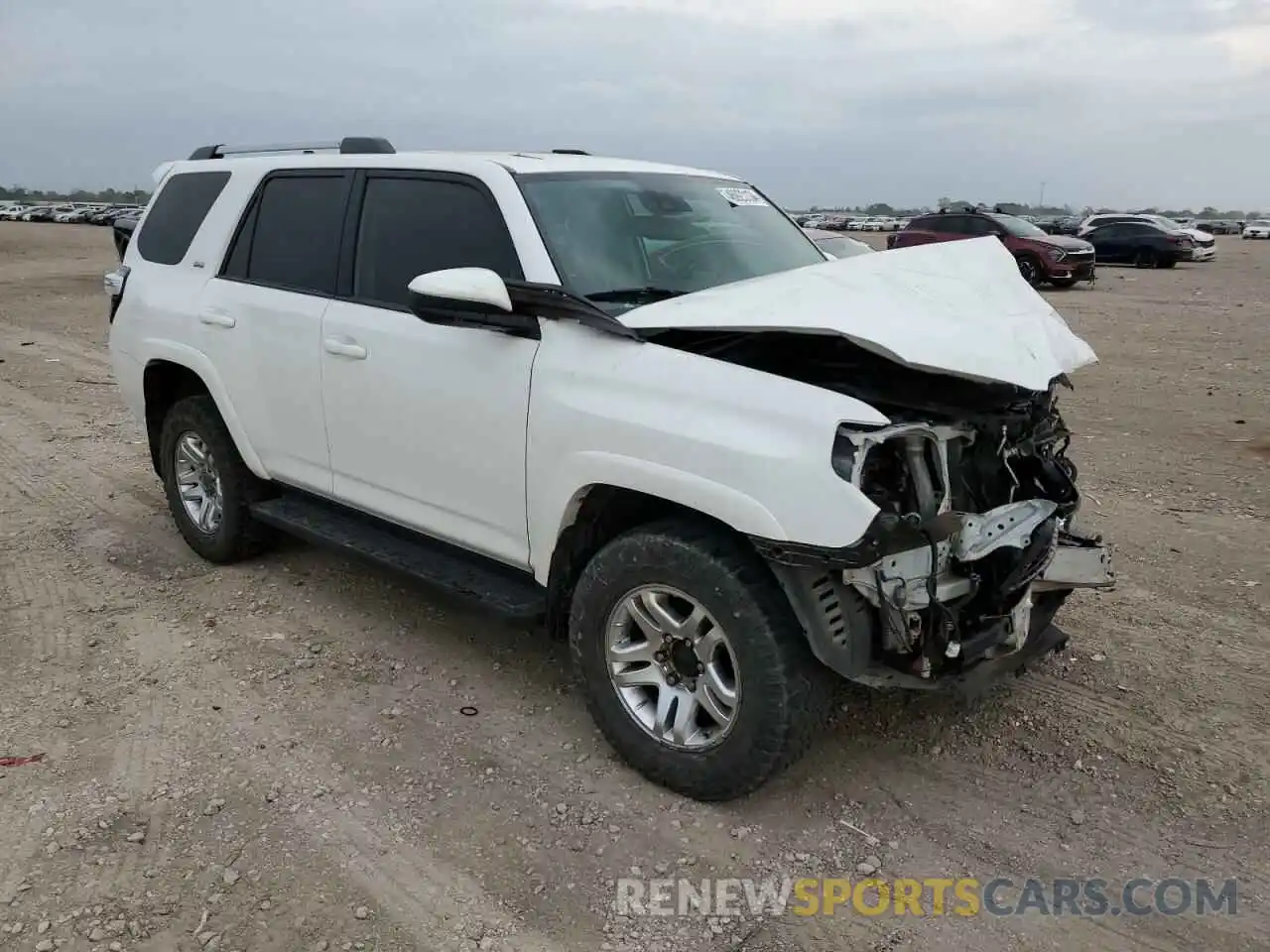 4 Photograph of a damaged car JTEMU5JR9M5911769 TOYOTA 4RUNNER 2021