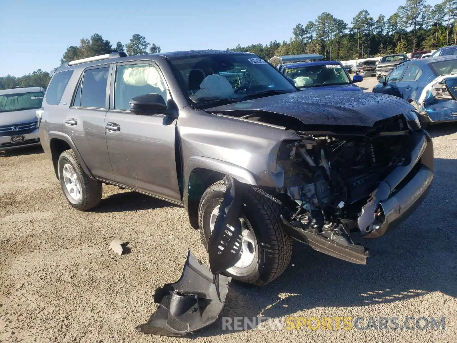 1 Photograph of a damaged car JTEMU5JR9M5915112 TOYOTA 4RUNNER 2021