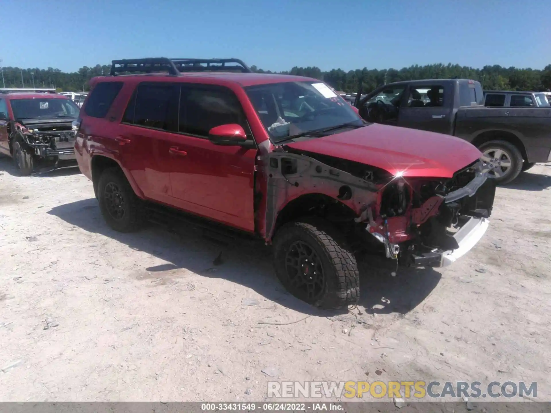 1 Photograph of a damaged car JTEMU5JRXM5862565 TOYOTA 4RUNNER 2021