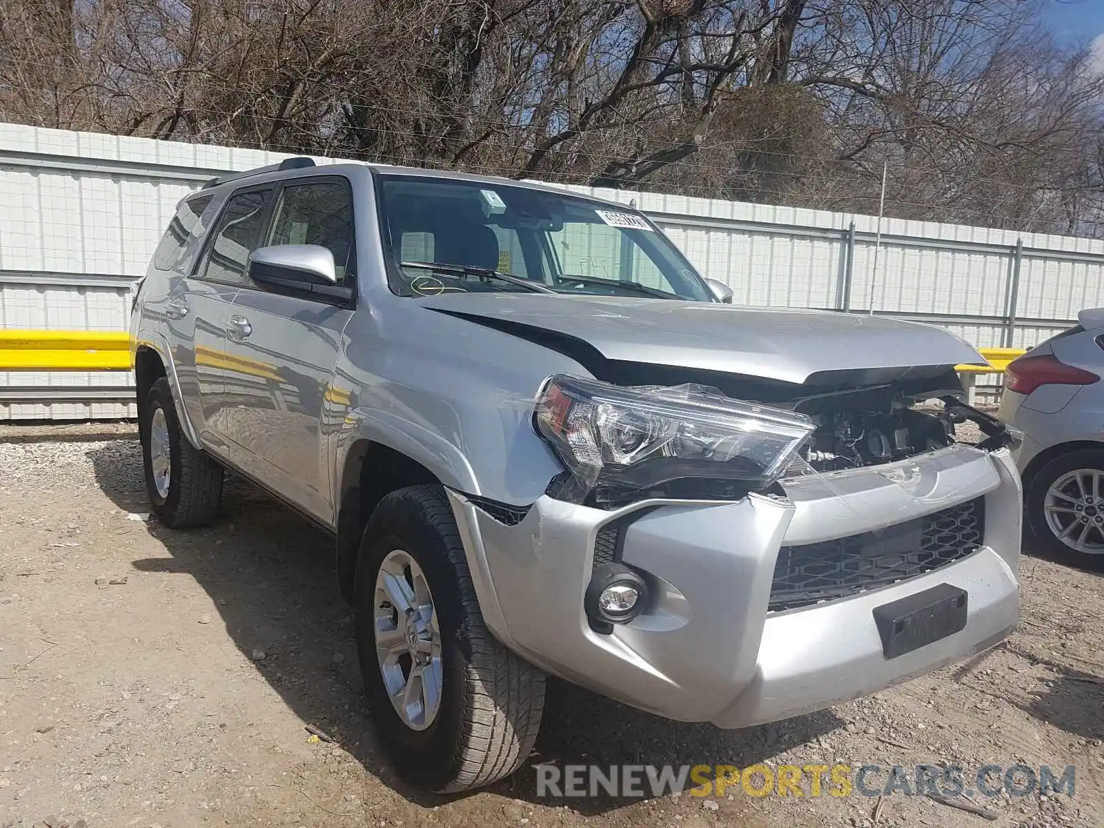 1 Photograph of a damaged car JTEMU5JRXM5874778 TOYOTA 4RUNNER 2021