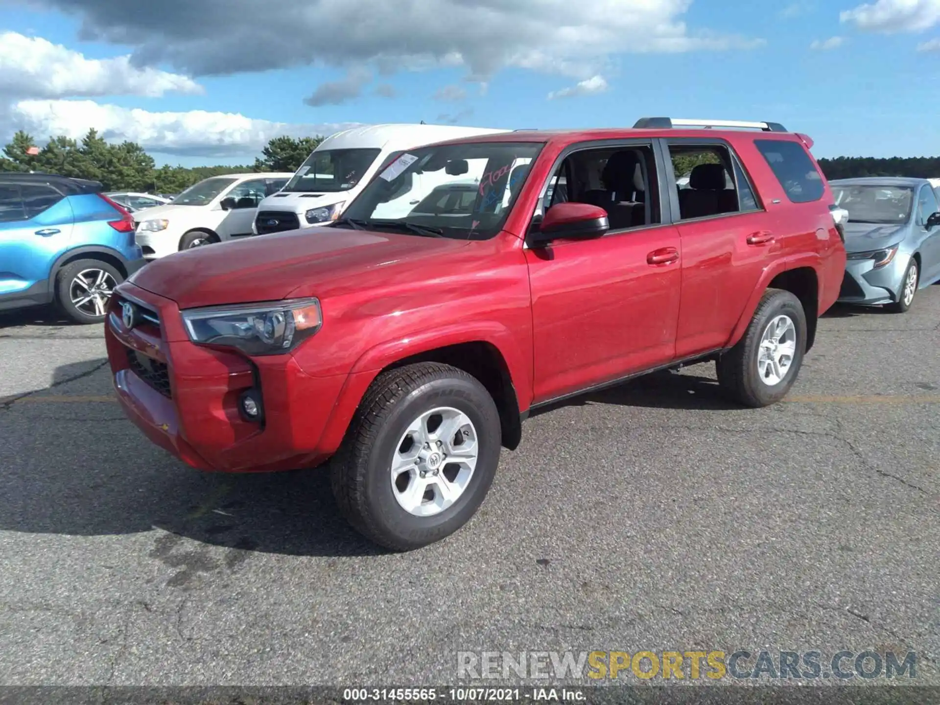 2 Photograph of a damaged car JTEMU5JRXM5893959 TOYOTA 4RUNNER 2021