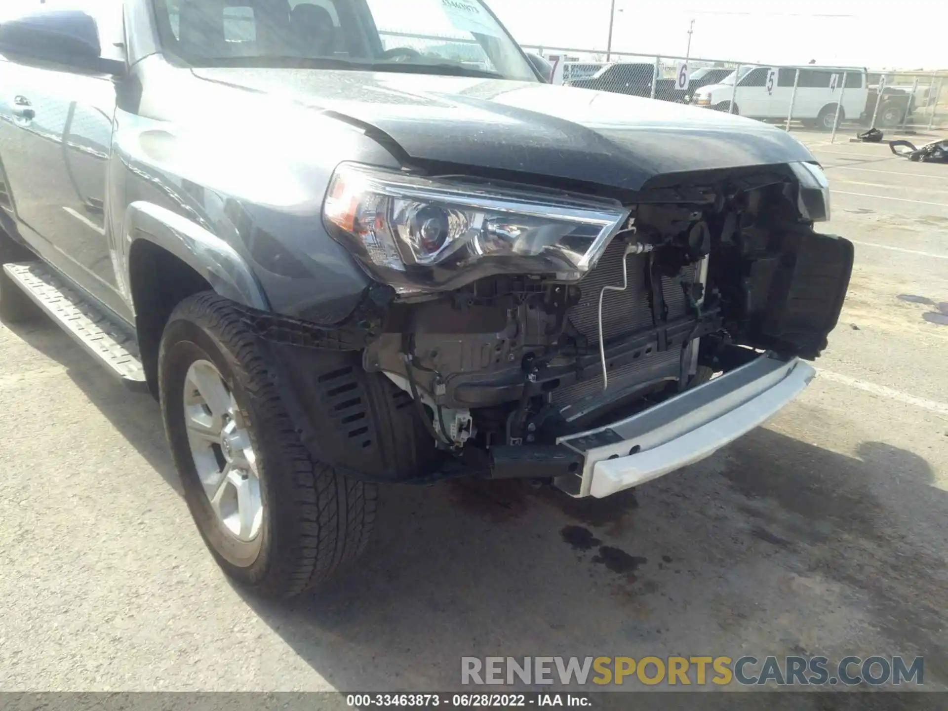 6 Photograph of a damaged car JTEMU5JRXM5922733 TOYOTA 4RUNNER 2021