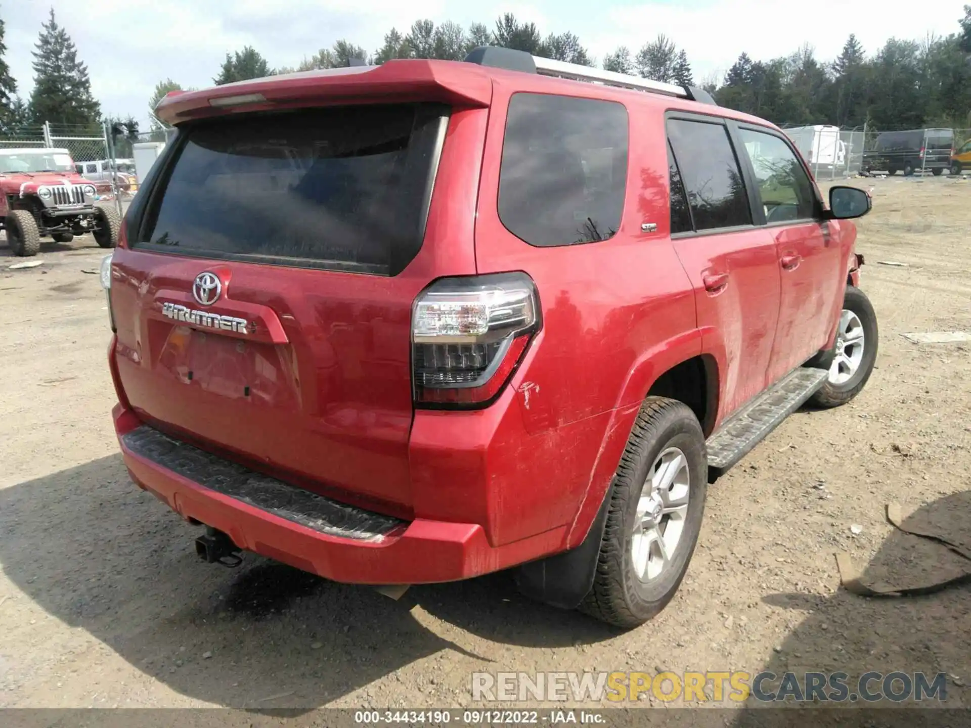 4 Фотография поврежденного автомобиля JTEMU5JRXM5931500 TOYOTA 4RUNNER 2021