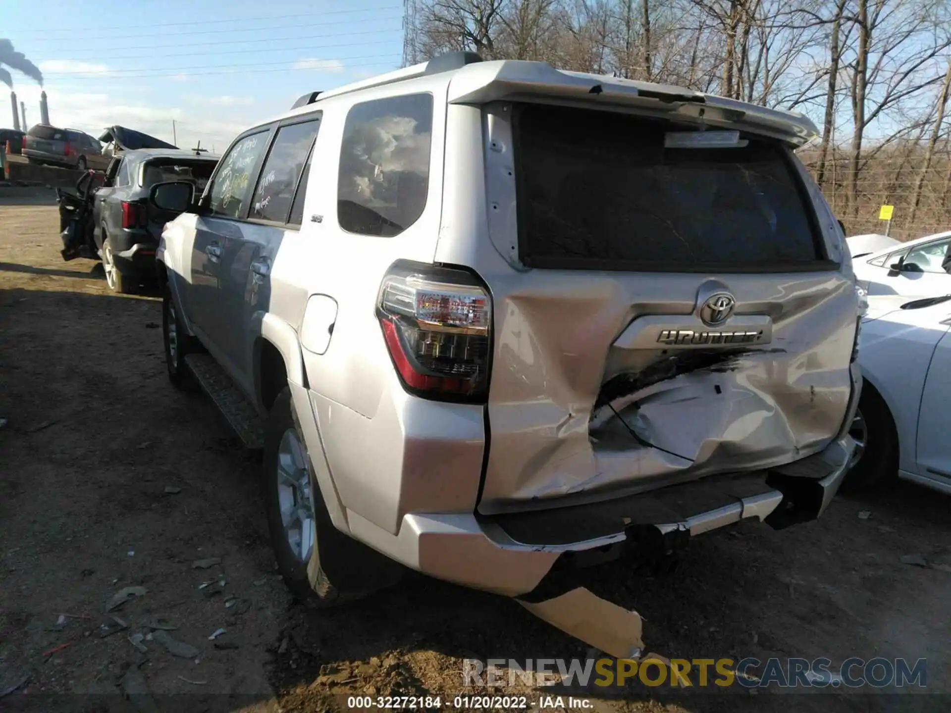 3 Photograph of a damaged car JTEMU5JRXM5941234 TOYOTA 4RUNNER 2021