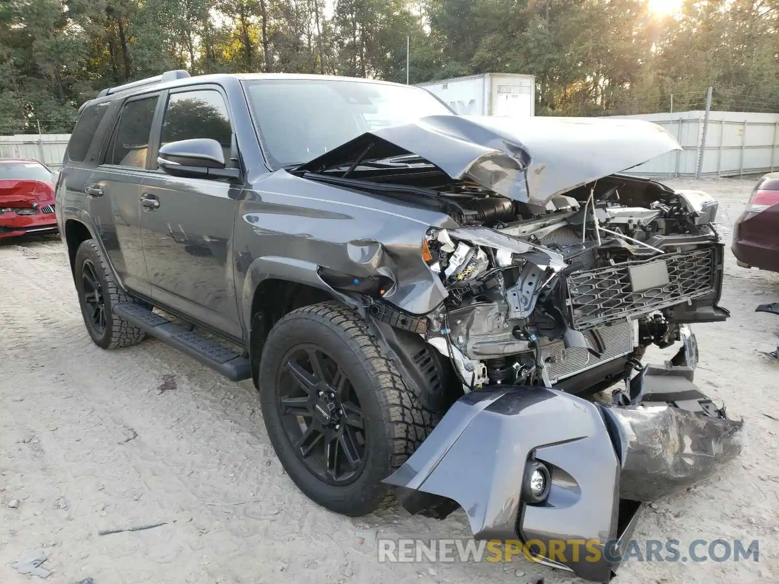 1 Photograph of a damaged car JTENU5JR0M5842264 TOYOTA 4RUNNER 2021