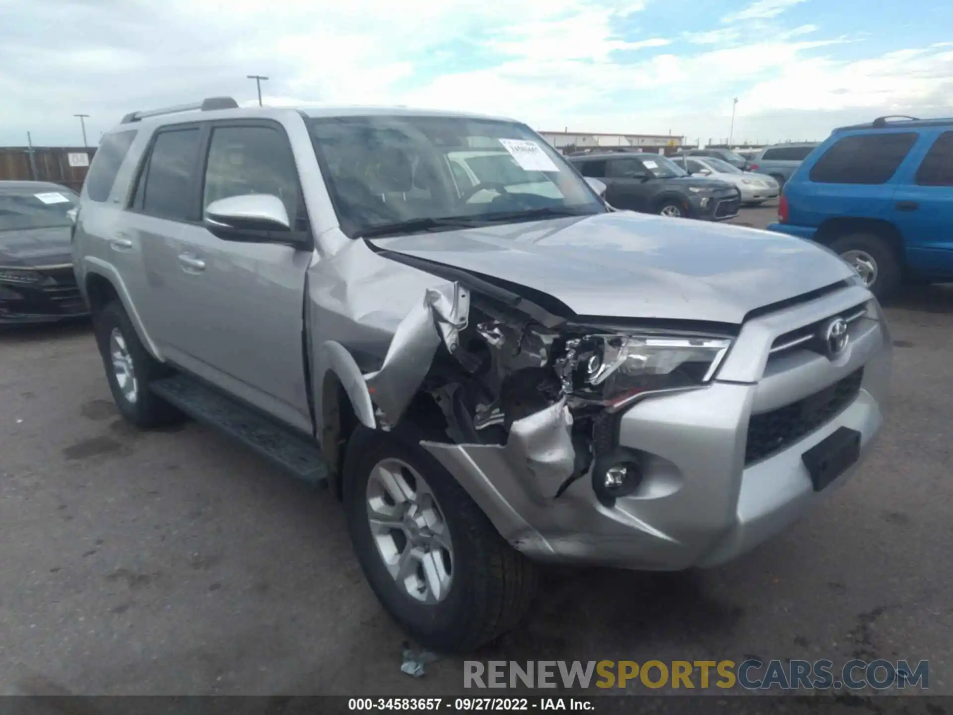 1 Photograph of a damaged car JTENU5JR0M5903712 TOYOTA 4RUNNER 2021