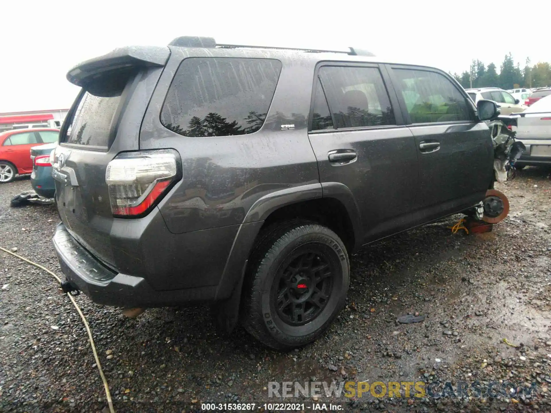 4 Photograph of a damaged car JTENU5JR0M5909526 TOYOTA 4RUNNER 2021