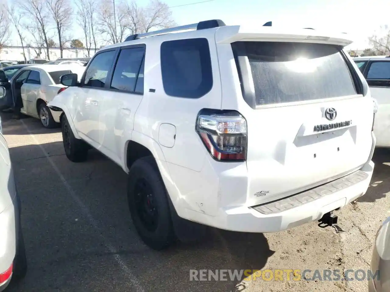 3 Photograph of a damaged car JTENU5JR0M5911597 TOYOTA 4RUNNER 2021