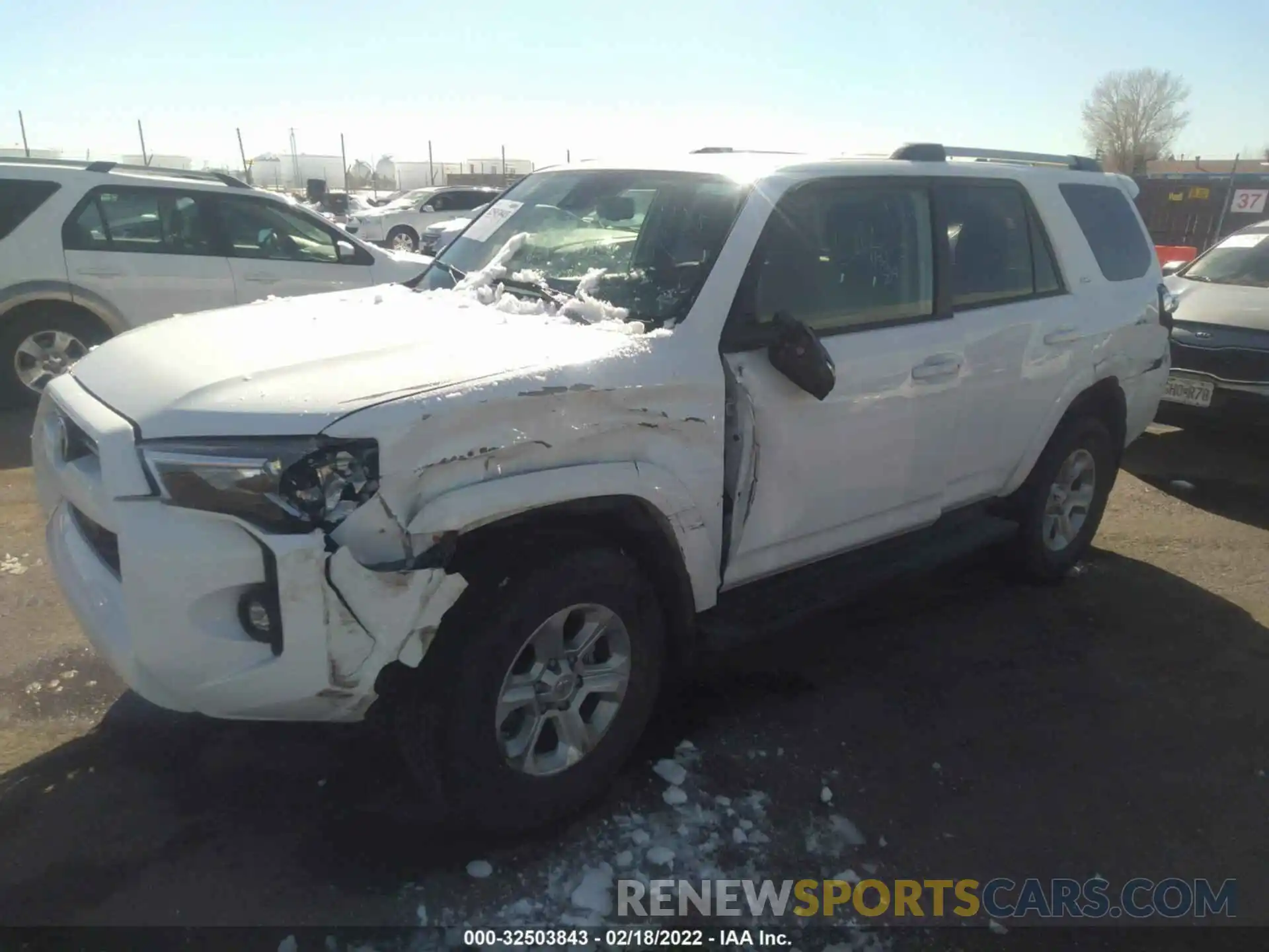 2 Photograph of a damaged car JTENU5JR0M5925533 TOYOTA 4RUNNER 2021