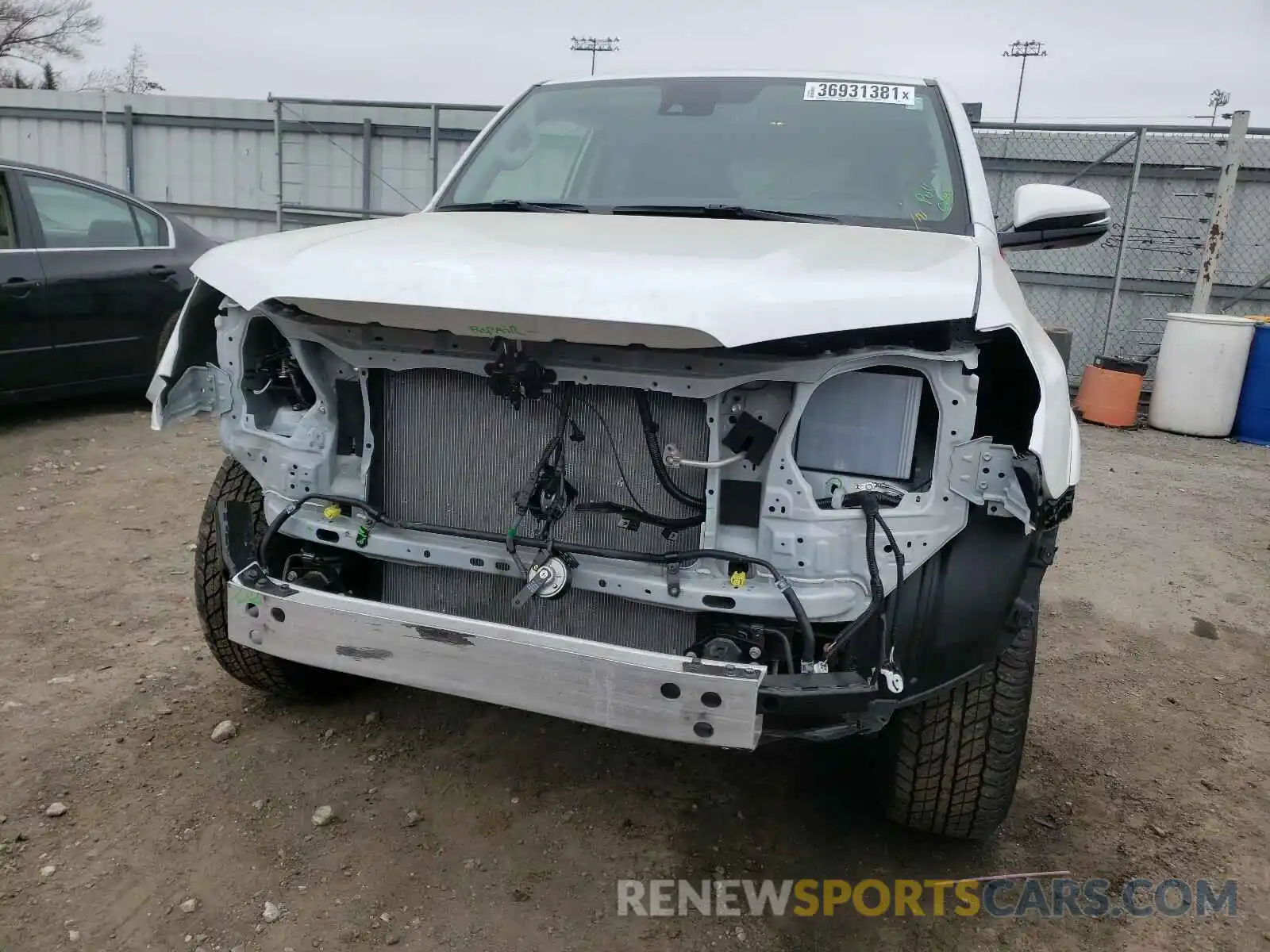 9 Photograph of a damaged car JTENU5JR1M5867299 TOYOTA 4RUNNER 2021