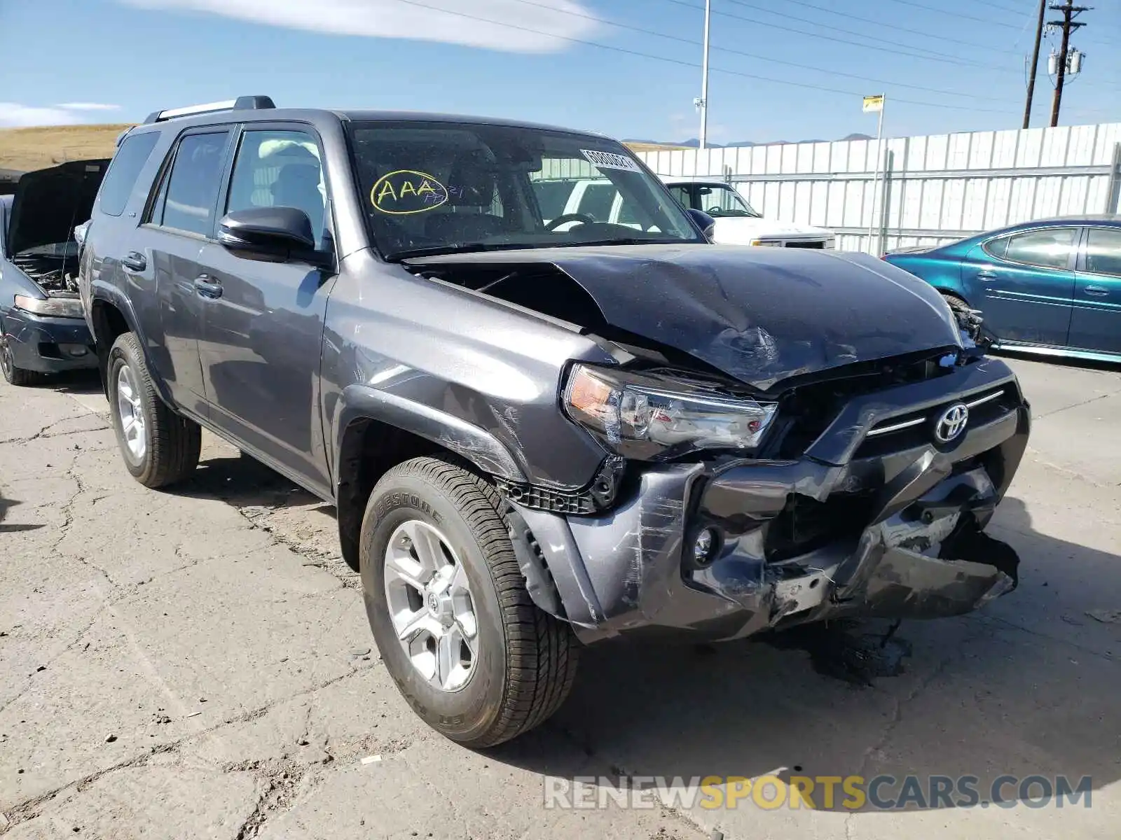 1 Photograph of a damaged car JTENU5JR1M5871353 TOYOTA 4RUNNER 2021