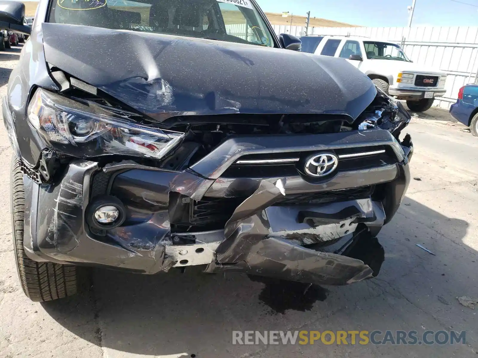 9 Photograph of a damaged car JTENU5JR1M5871353 TOYOTA 4RUNNER 2021