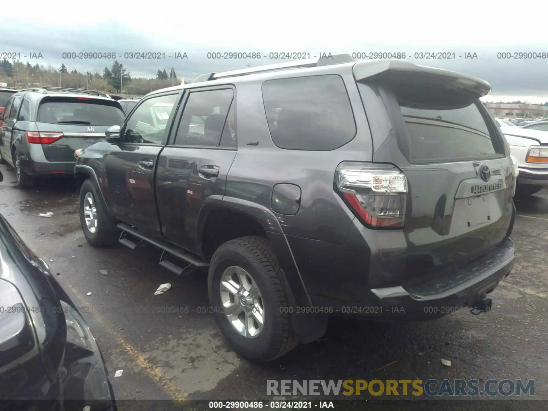 3 Photograph of a damaged car JTENU5JR1M5892784 TOYOTA 4RUNNER 2021