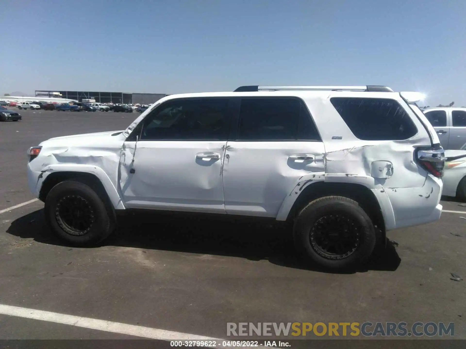 6 Photograph of a damaged car JTENU5JR1M5907543 TOYOTA 4RUNNER 2021