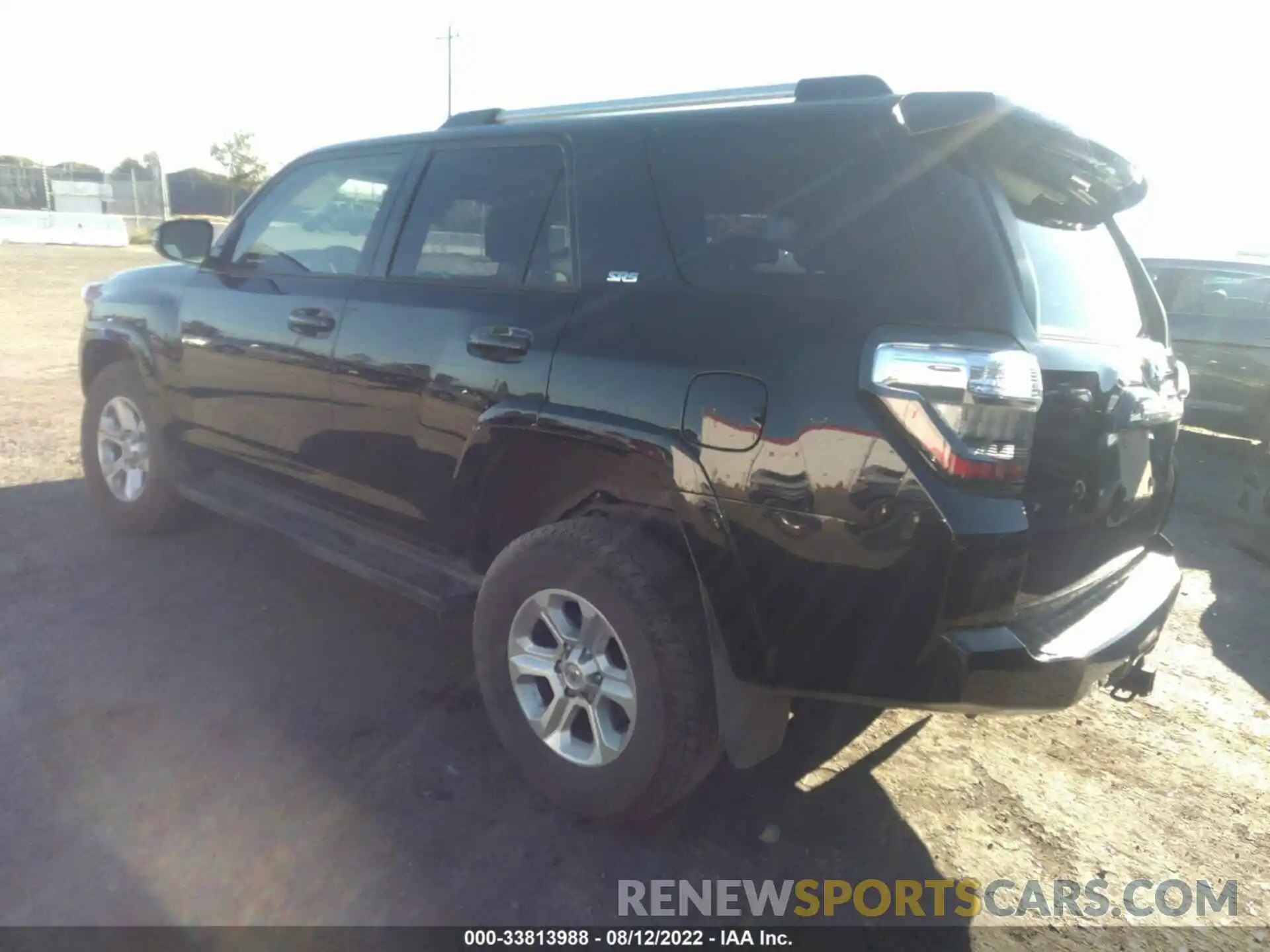 3 Photograph of a damaged car JTENU5JR2M5877274 TOYOTA 4RUNNER 2021