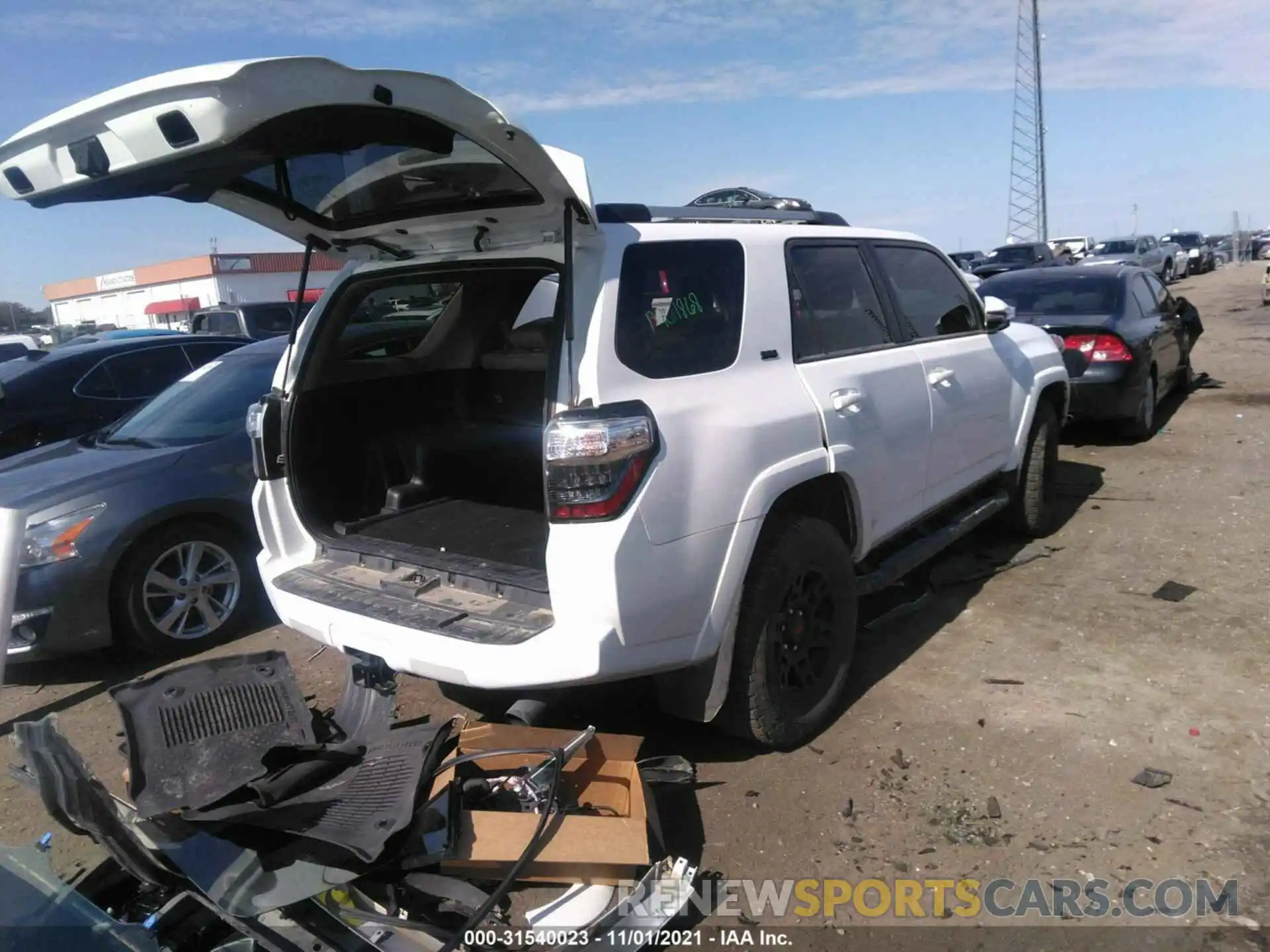 4 Фотография поврежденного автомобиля JTENU5JR2M5891482 TOYOTA 4RUNNER 2021