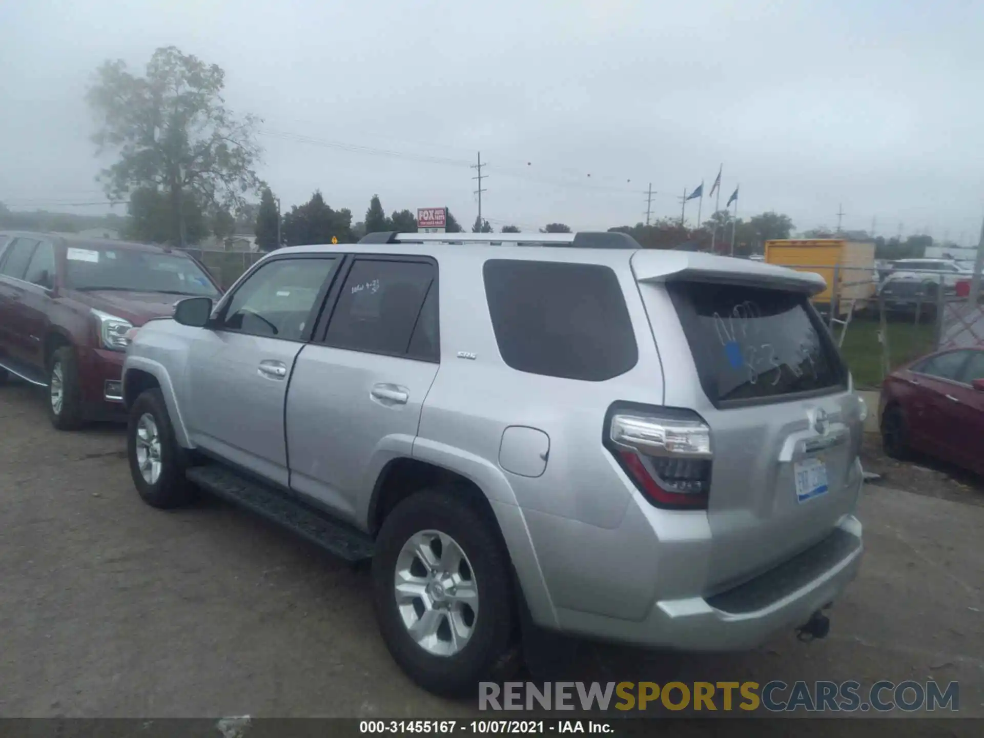 3 Фотография поврежденного автомобиля JTENU5JR2M5909043 TOYOTA 4RUNNER 2021