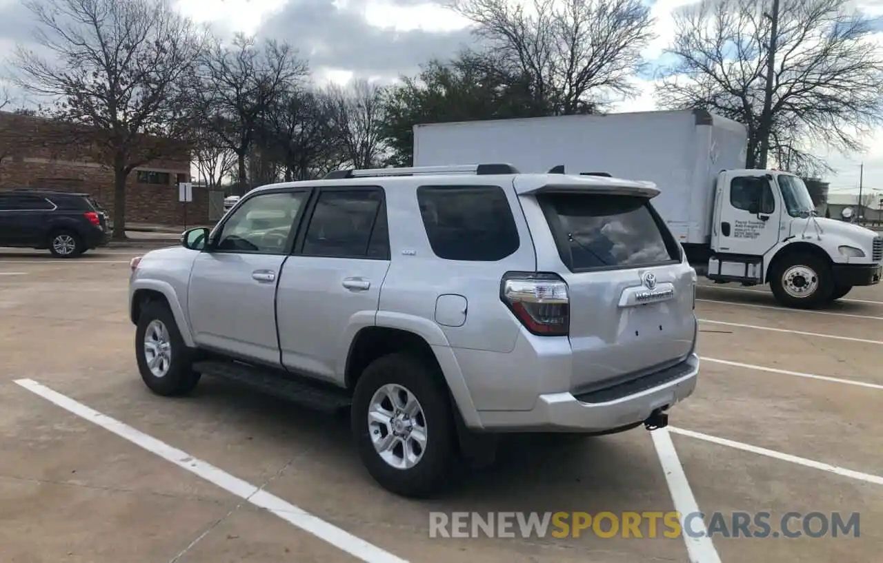 3 Photograph of a damaged car JTENU5JR2M5912606 TOYOTA 4RUNNER 2021