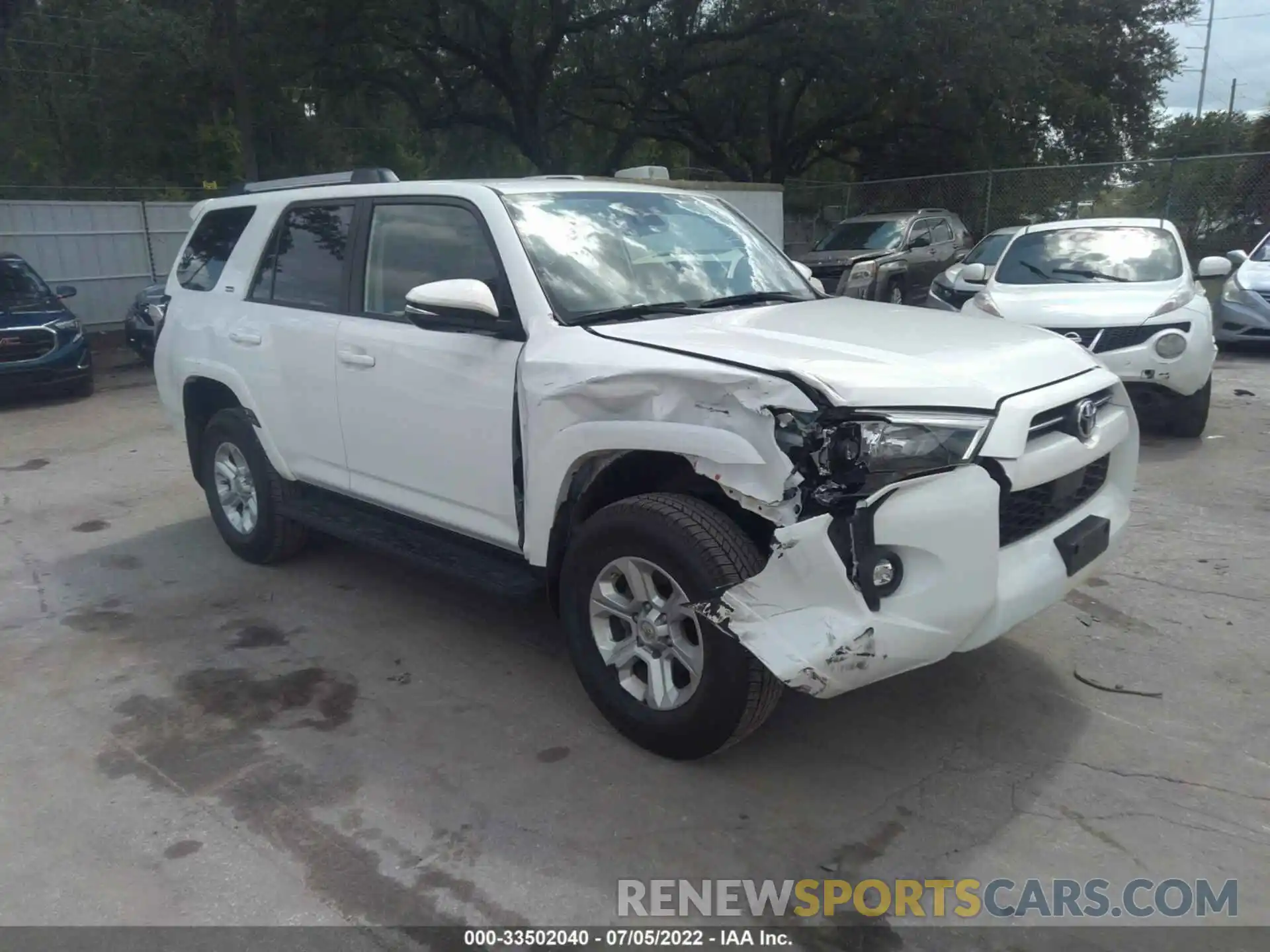 6 Photograph of a damaged car JTENU5JR2M5935724 TOYOTA 4RUNNER 2021