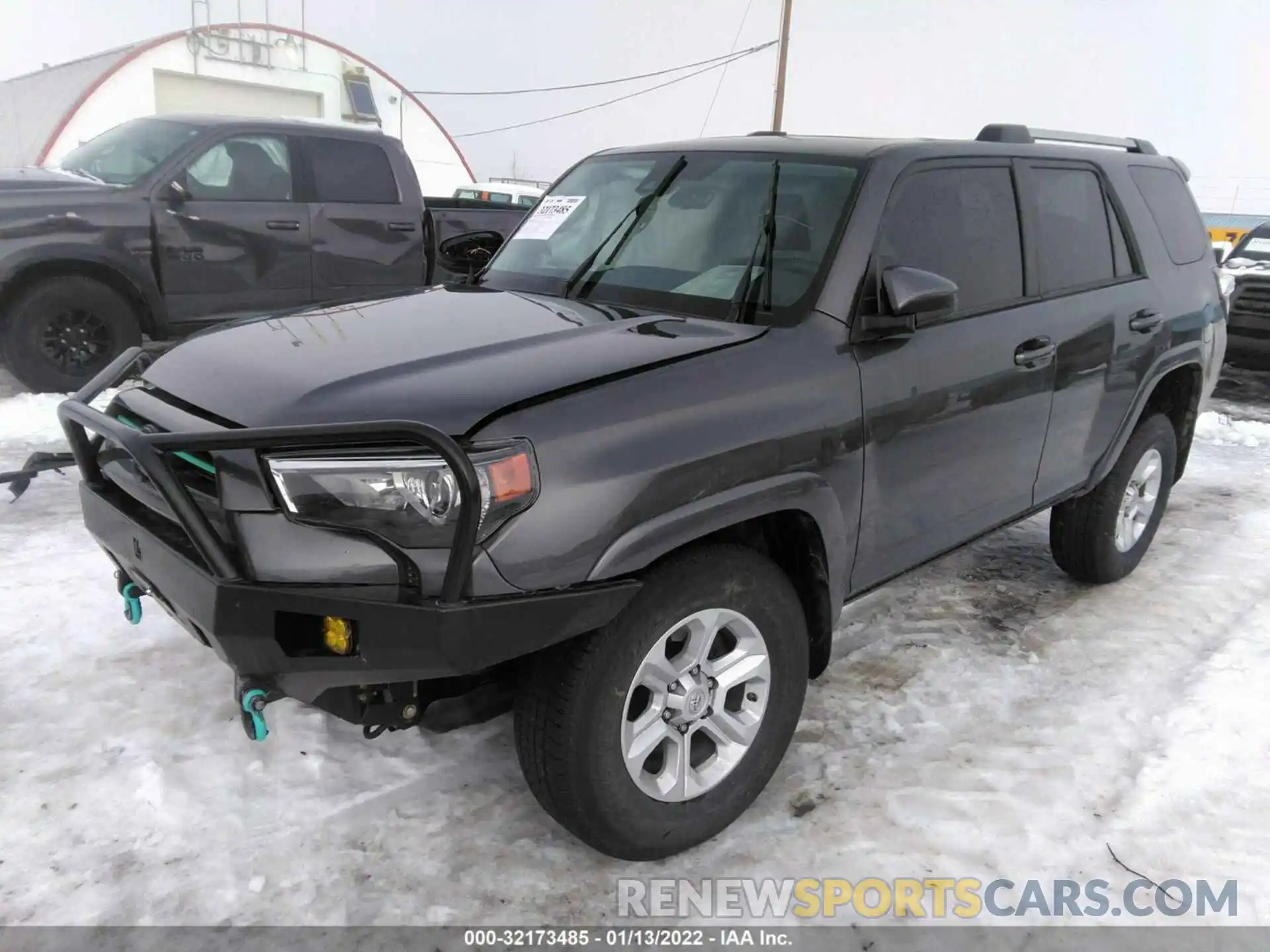 2 Photograph of a damaged car JTENU5JR3M5856434 TOYOTA 4RUNNER 2021