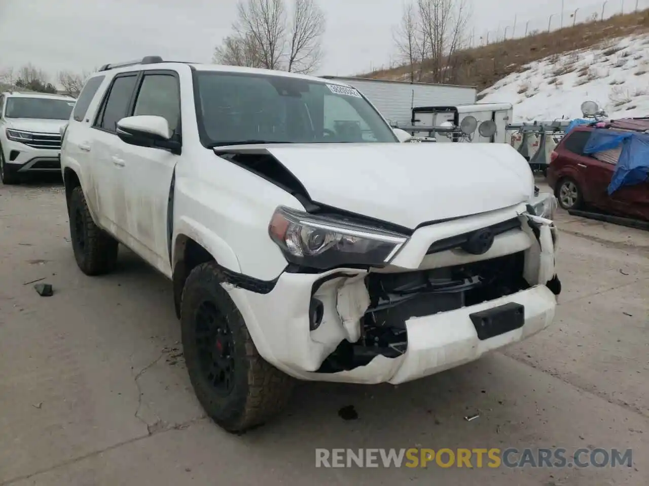 1 Photograph of a damaged car JTENU5JR3M5857938 TOYOTA 4RUNNER 2021