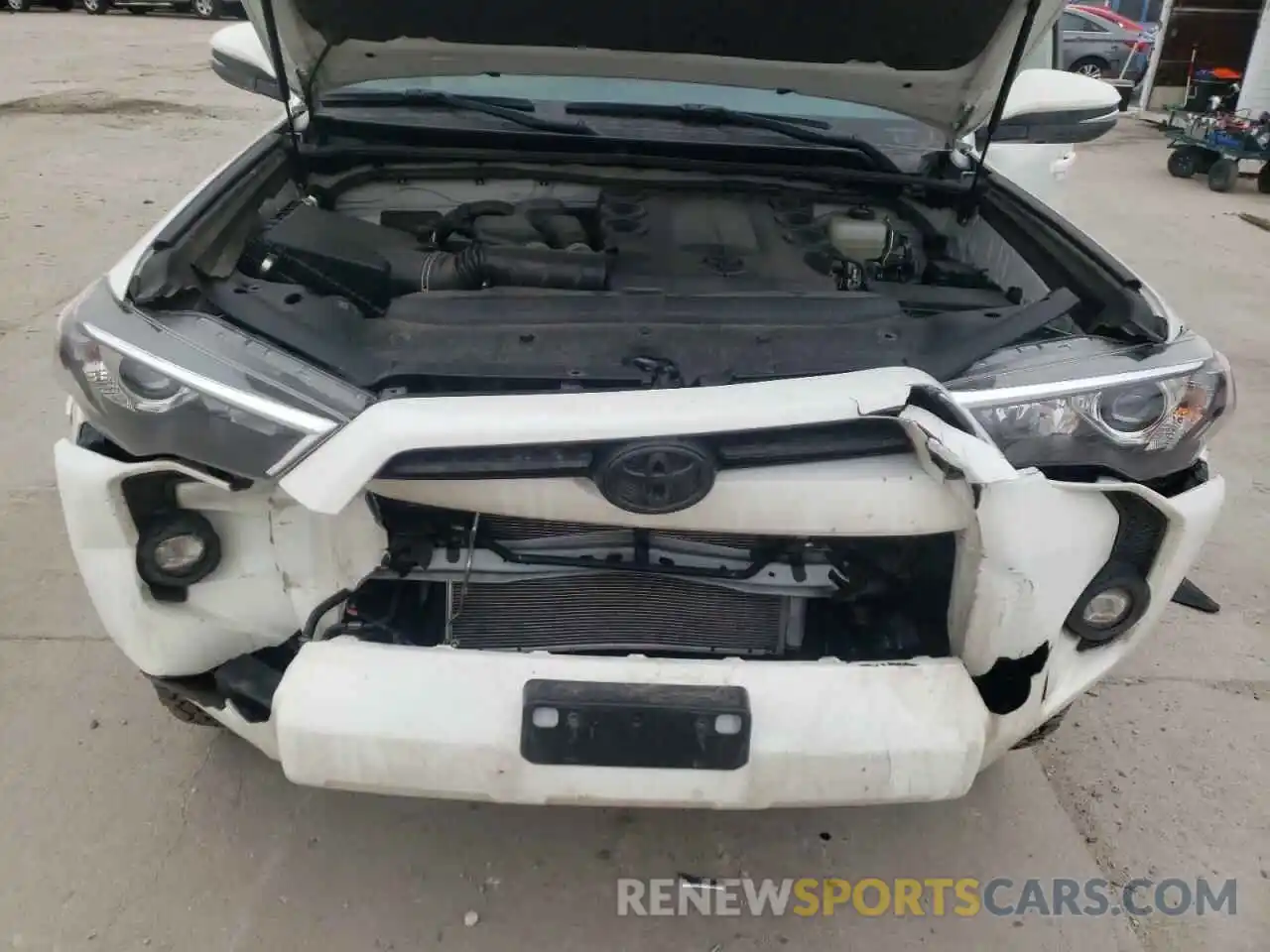 7 Photograph of a damaged car JTENU5JR3M5857938 TOYOTA 4RUNNER 2021