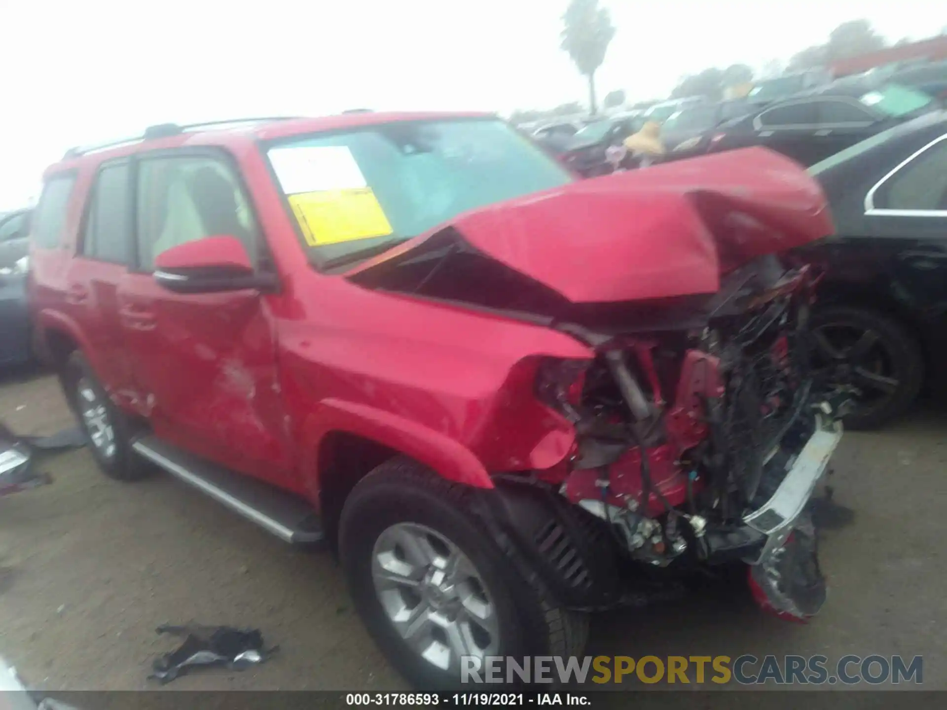 1 Photograph of a damaged car JTENU5JR3M5866980 TOYOTA 4RUNNER 2021