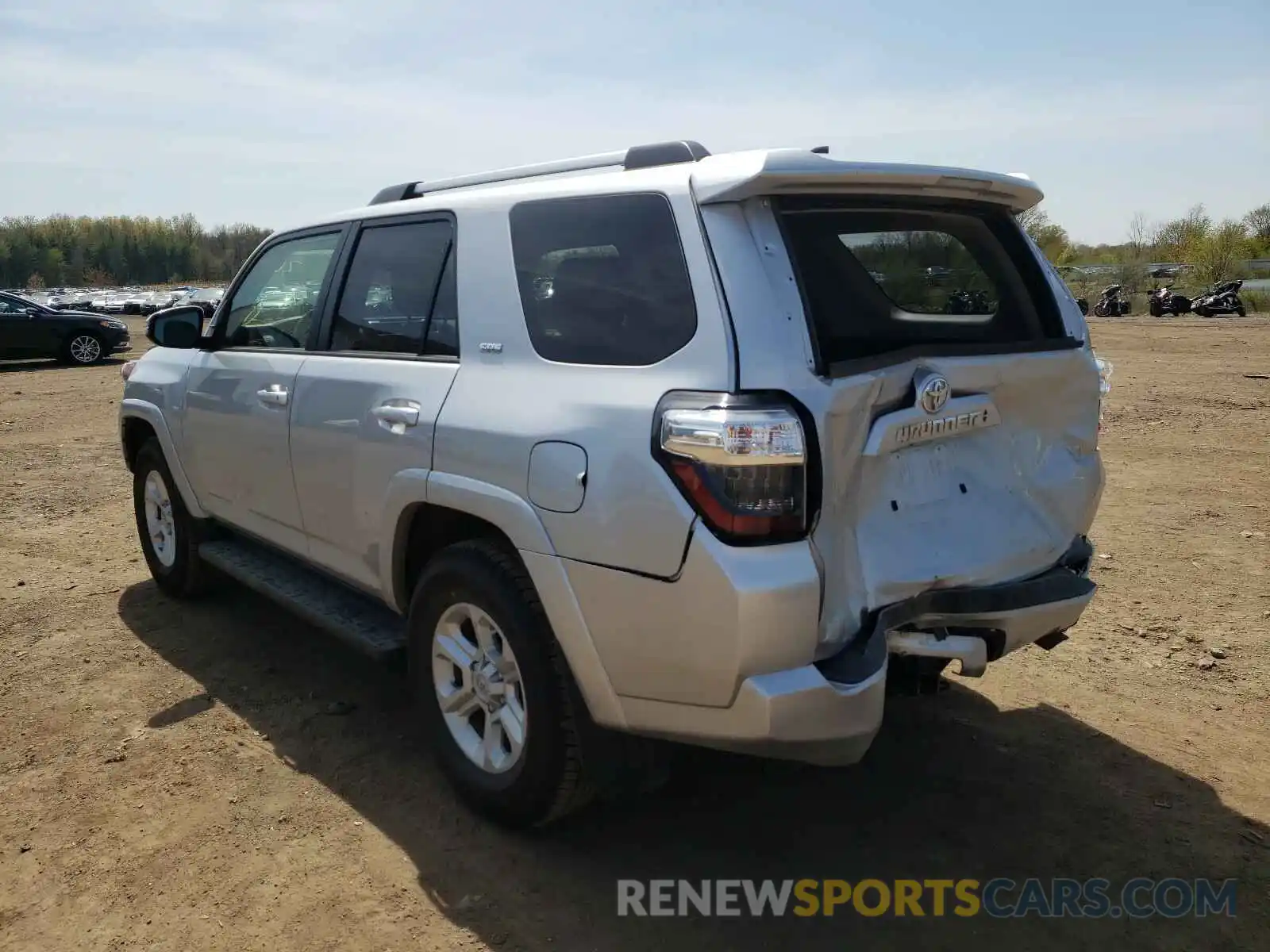 3 Photograph of a damaged car JTENU5JR3M5874870 TOYOTA 4RUNNER 2021