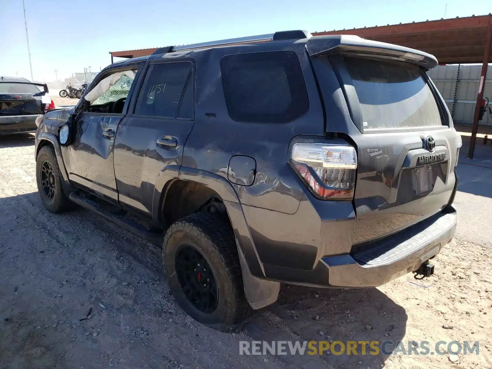 3 Photograph of a damaged car JTENU5JR3M5888431 TOYOTA 4RUNNER 2021