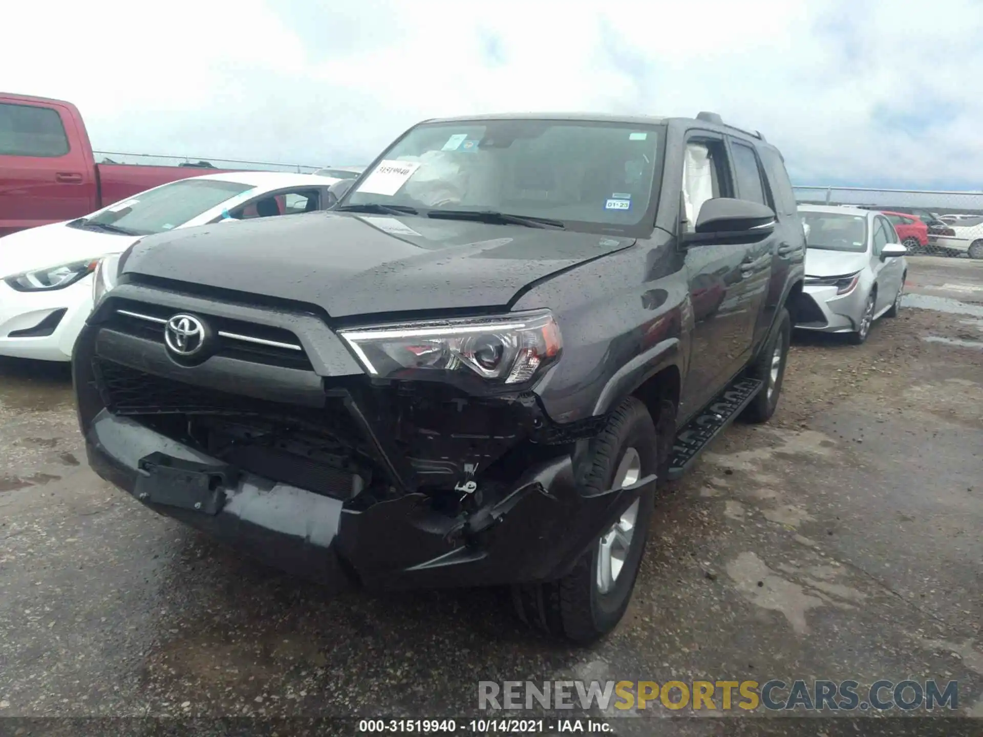 2 Photograph of a damaged car JTENU5JR3M5901758 TOYOTA 4RUNNER 2021