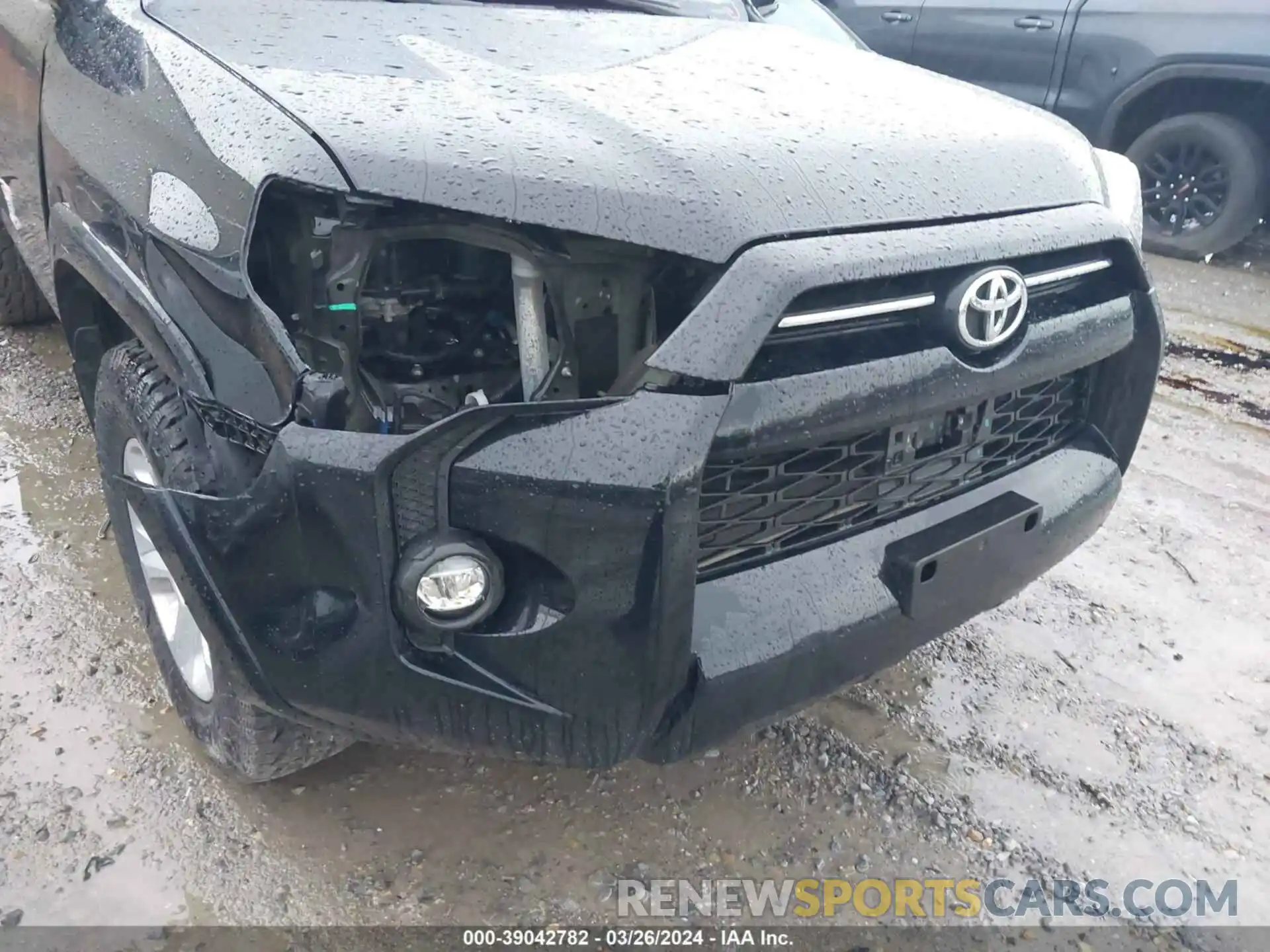 6 Photograph of a damaged car JTENU5JR3M5934226 TOYOTA 4RUNNER 2021